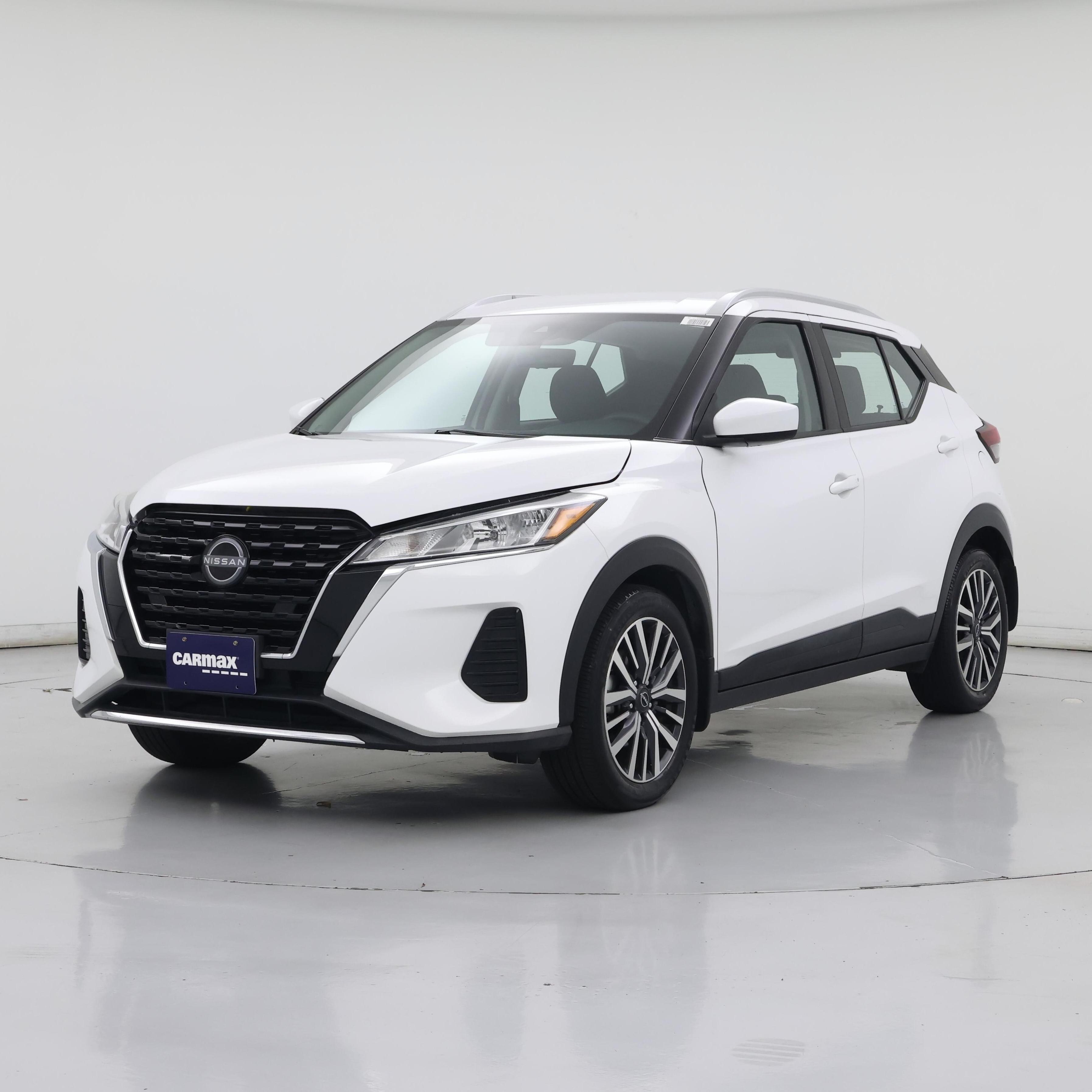 Thumbnail: 2022 Nissan Kicks - 4