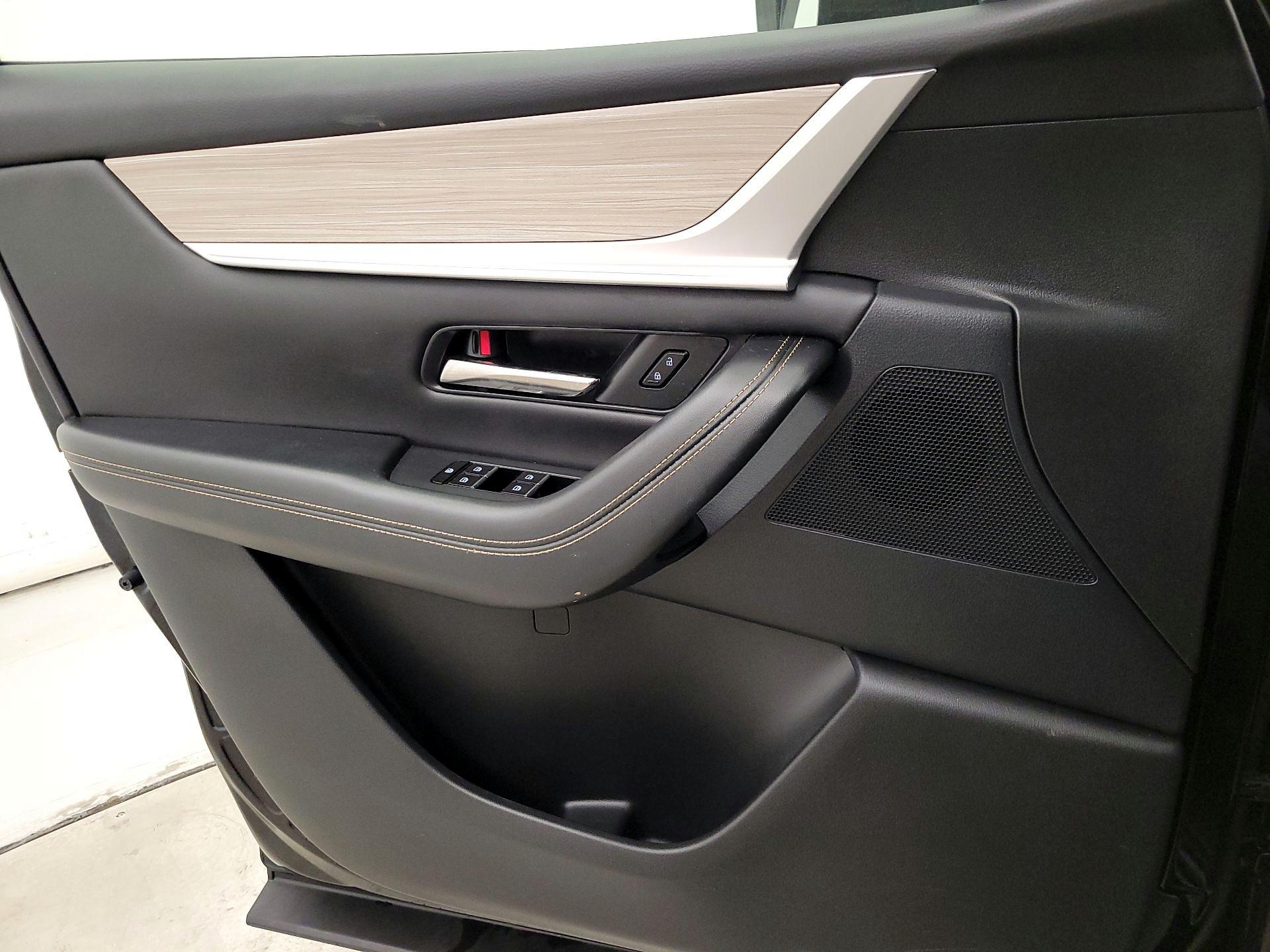 Thumbnail: 2024 Mazda CX-90 - 12