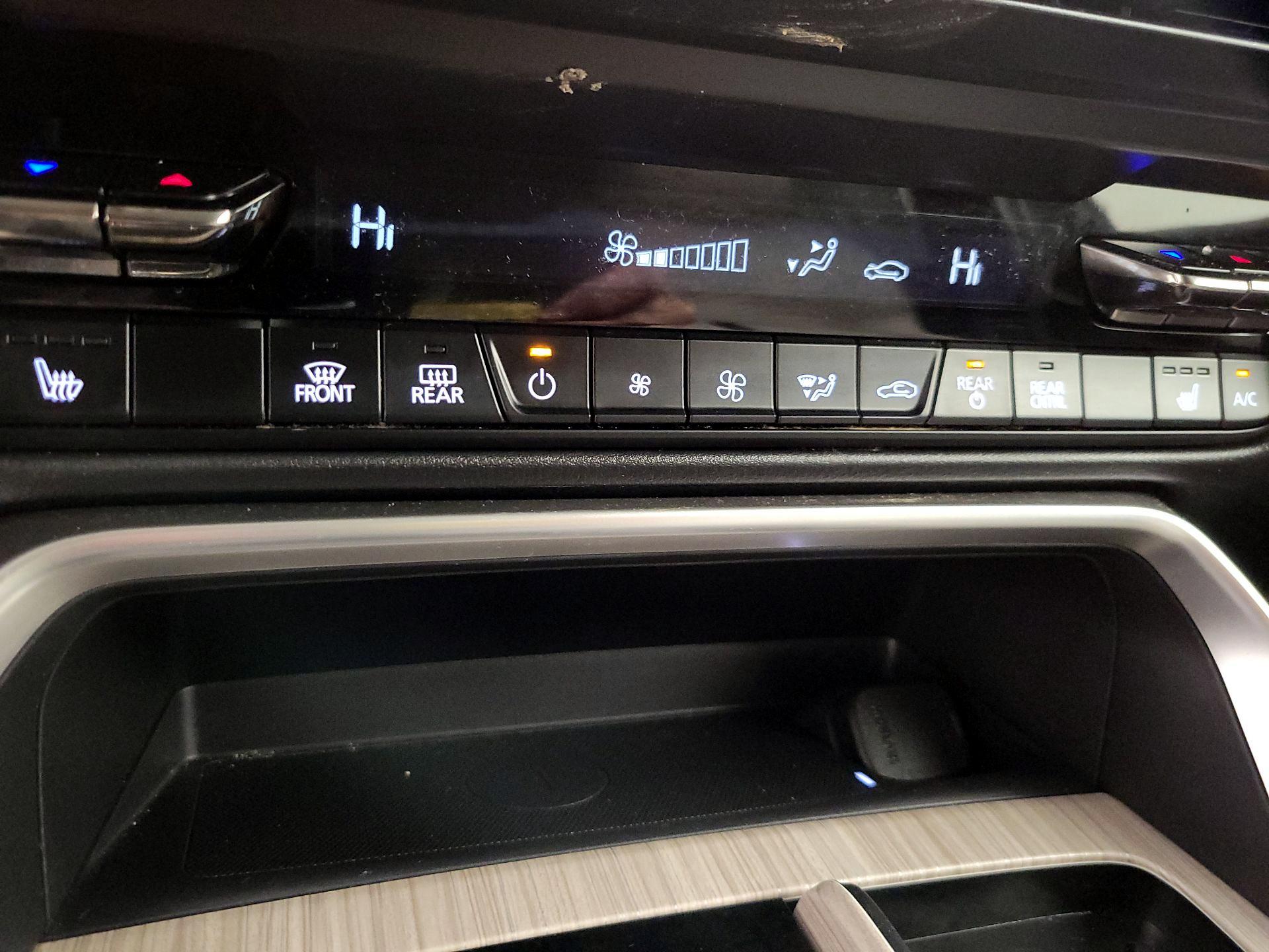 Thumbnail: 2024 Mazda CX-90 - 16