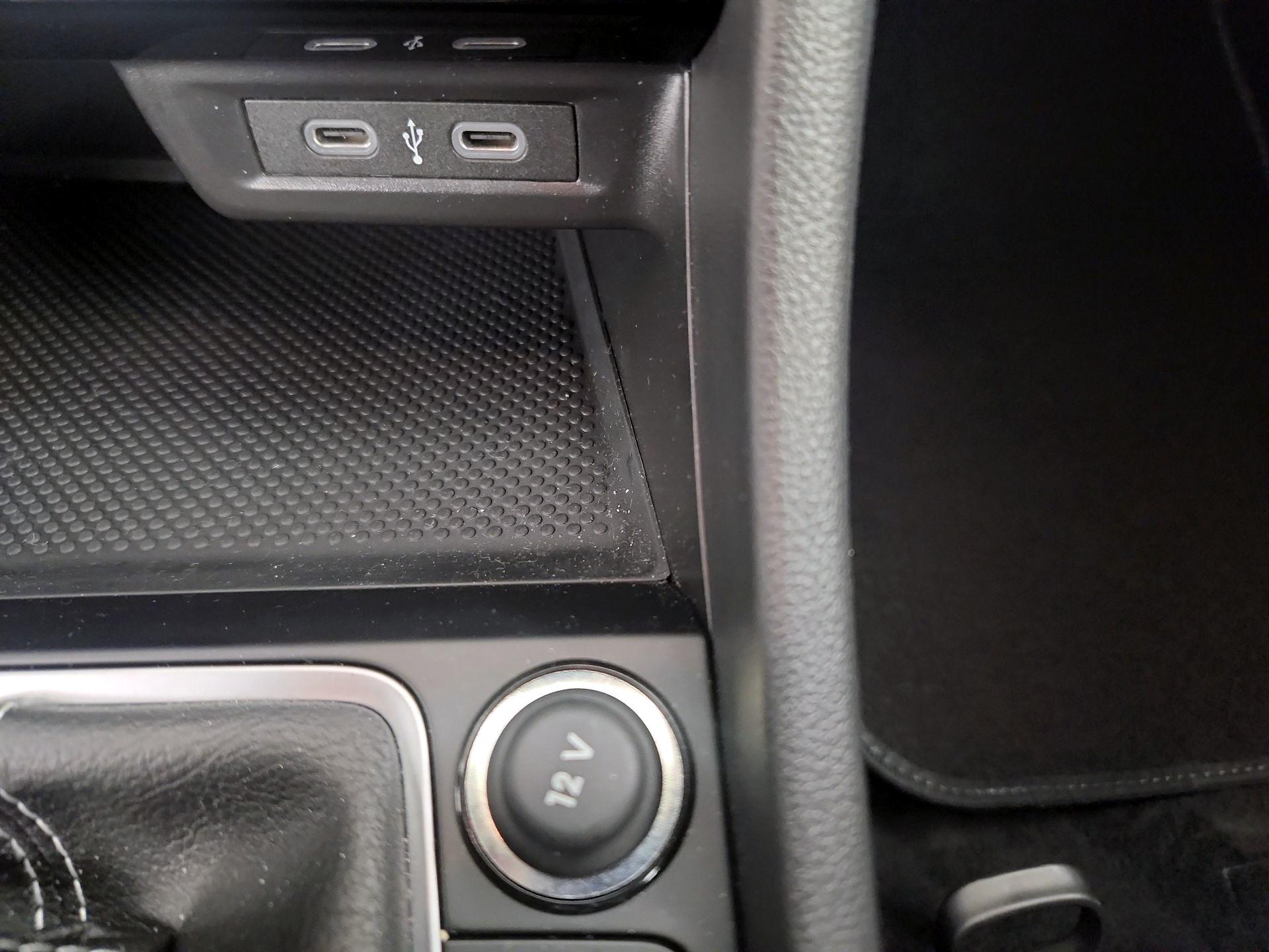 Thumbnail: 2025 Volkswagen Jetta - 18