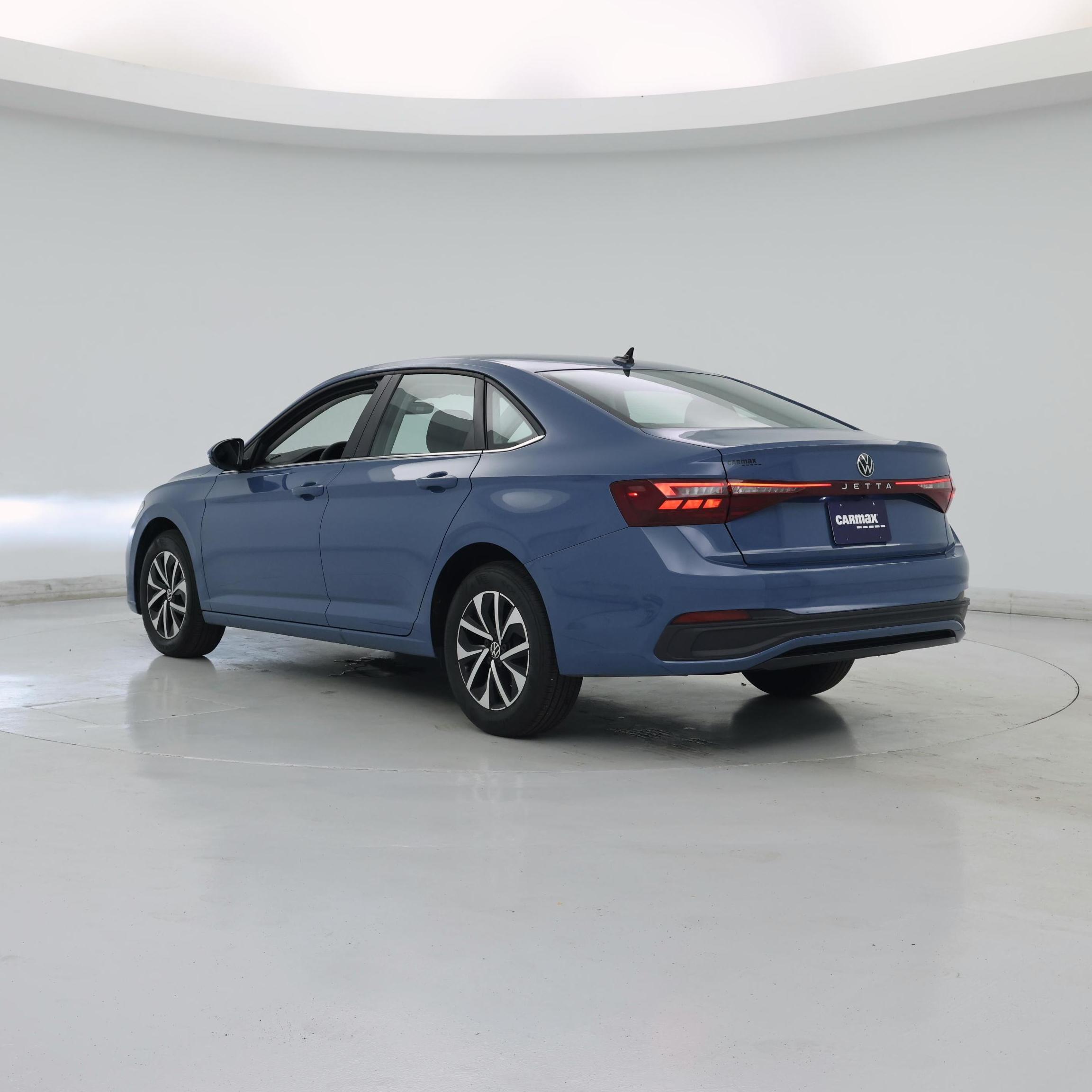 Thumbnail: 2025 Volkswagen Jetta - 2