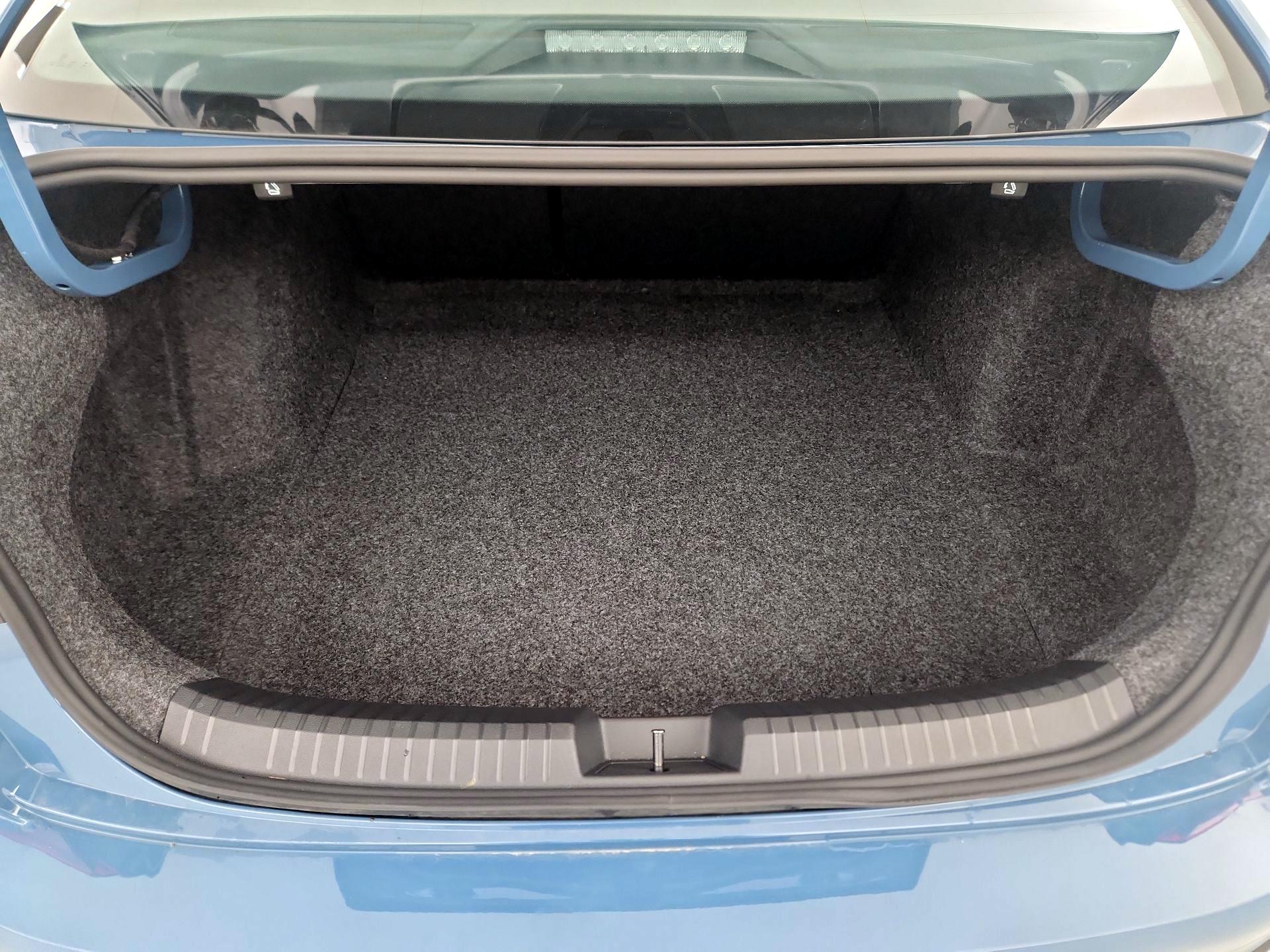 Thumbnail: 2025 Volkswagen Jetta - 20