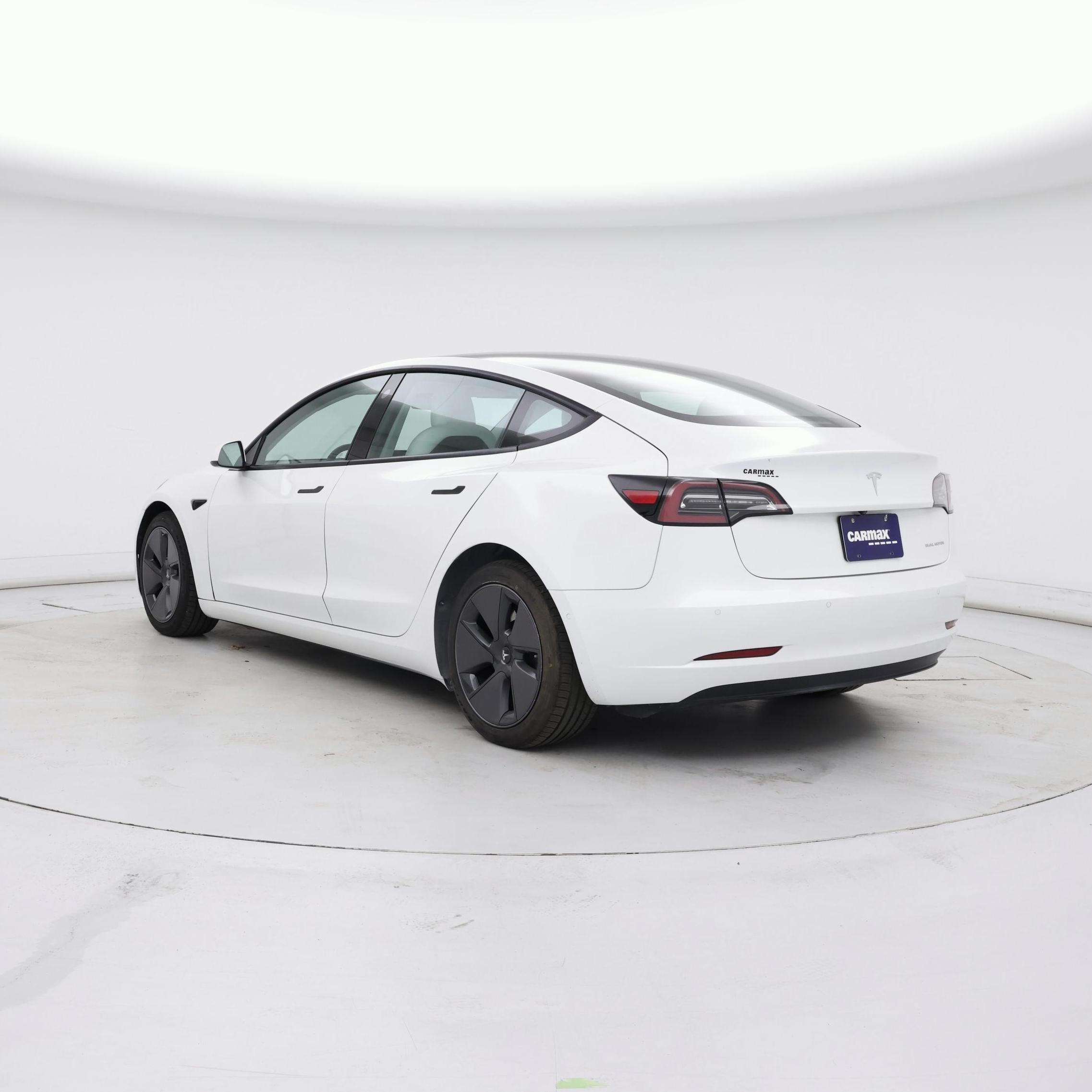 Thumbnail: 2021 Tesla Model 3 - 2