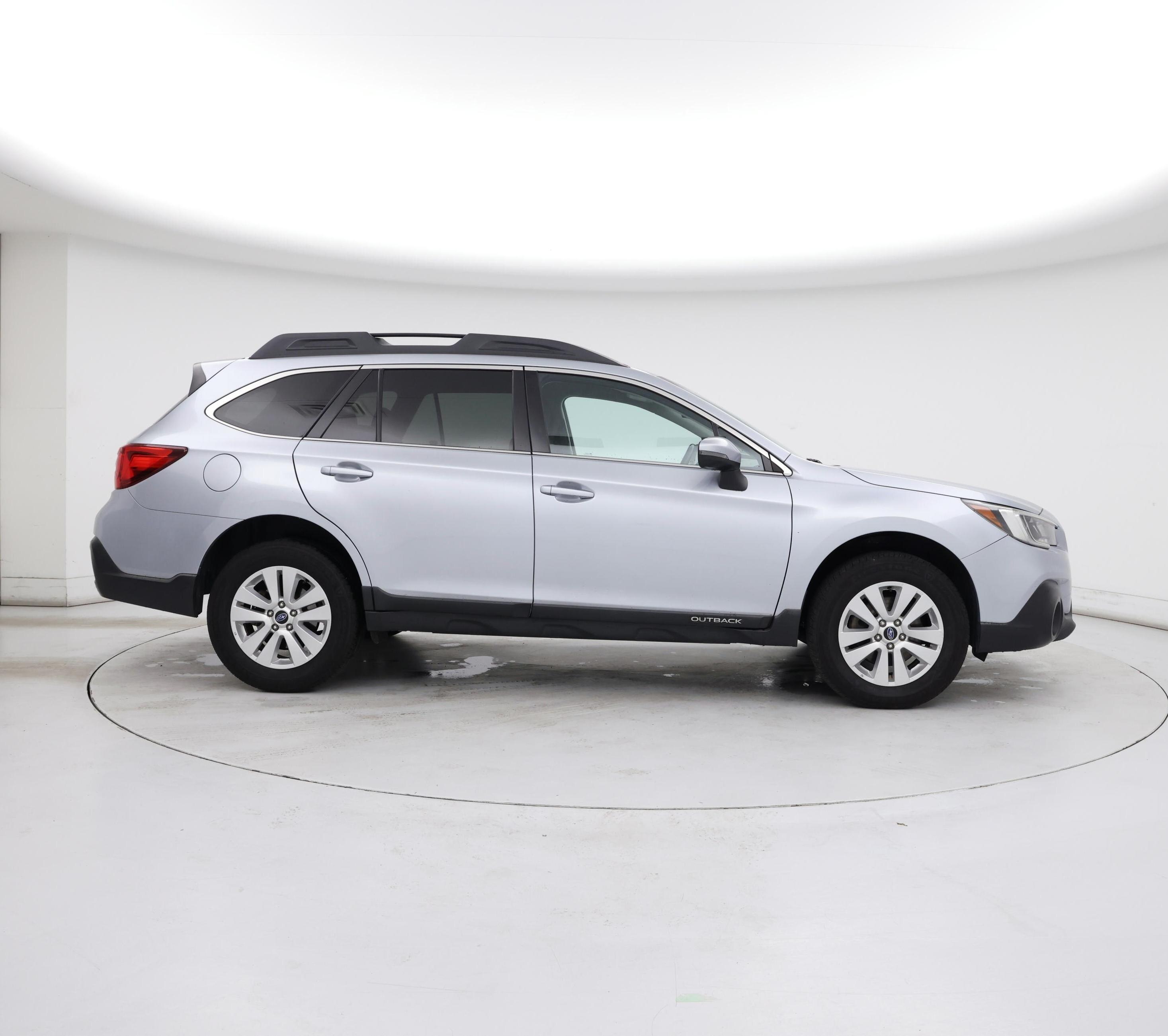 Thumbnail: 2018 Subaru Outback - 7