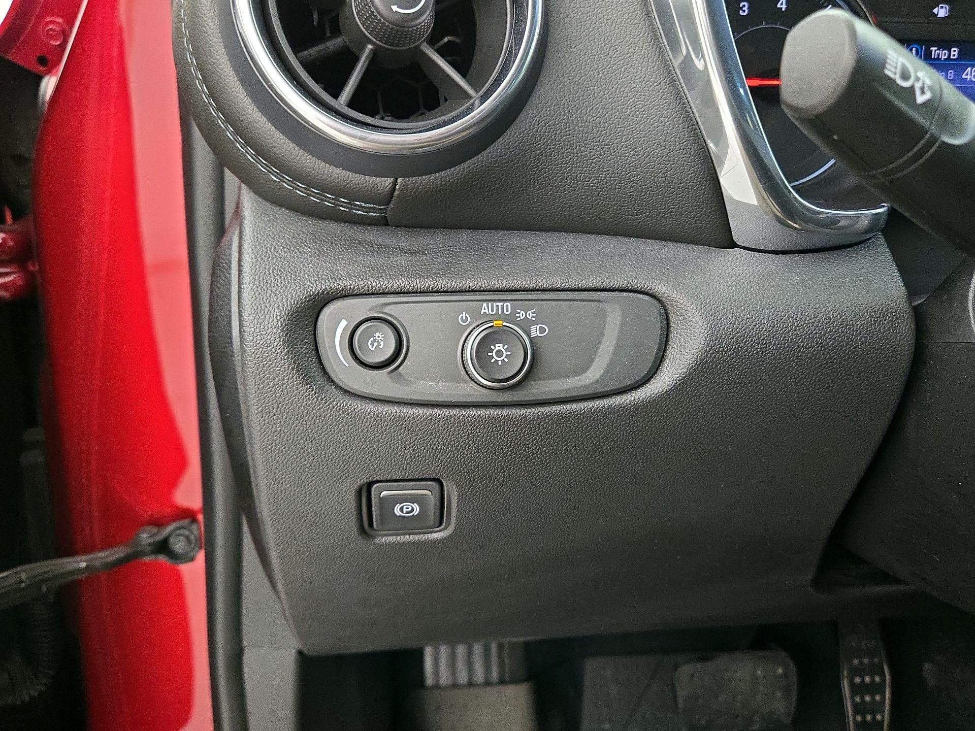 Thumbnail: 2019 Chevrolet Blazer - 13