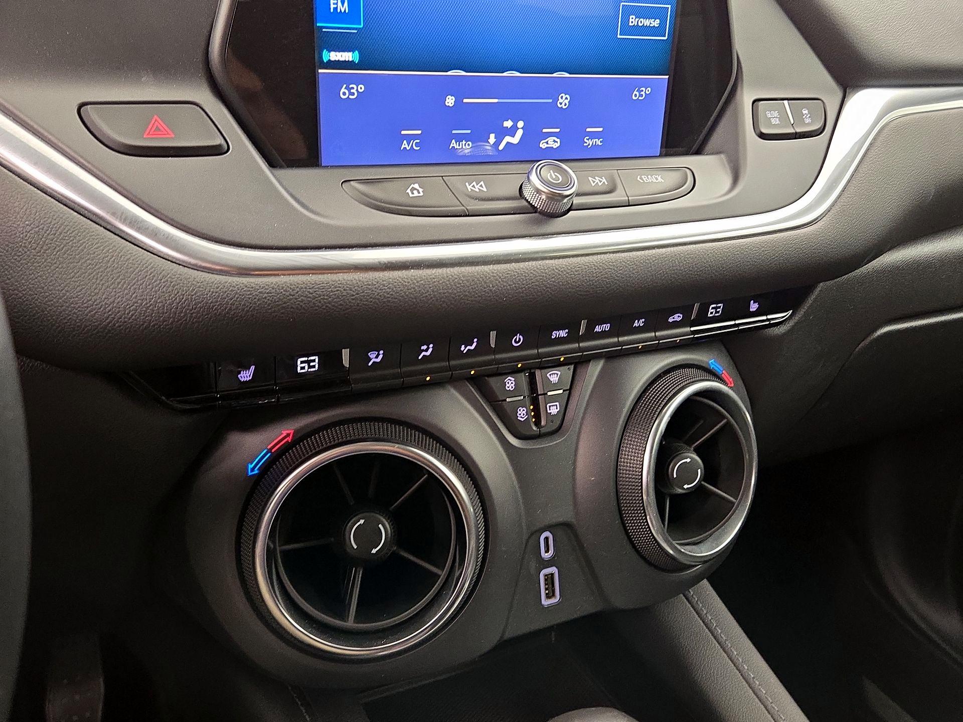 Thumbnail: 2019 Chevrolet Blazer - 16