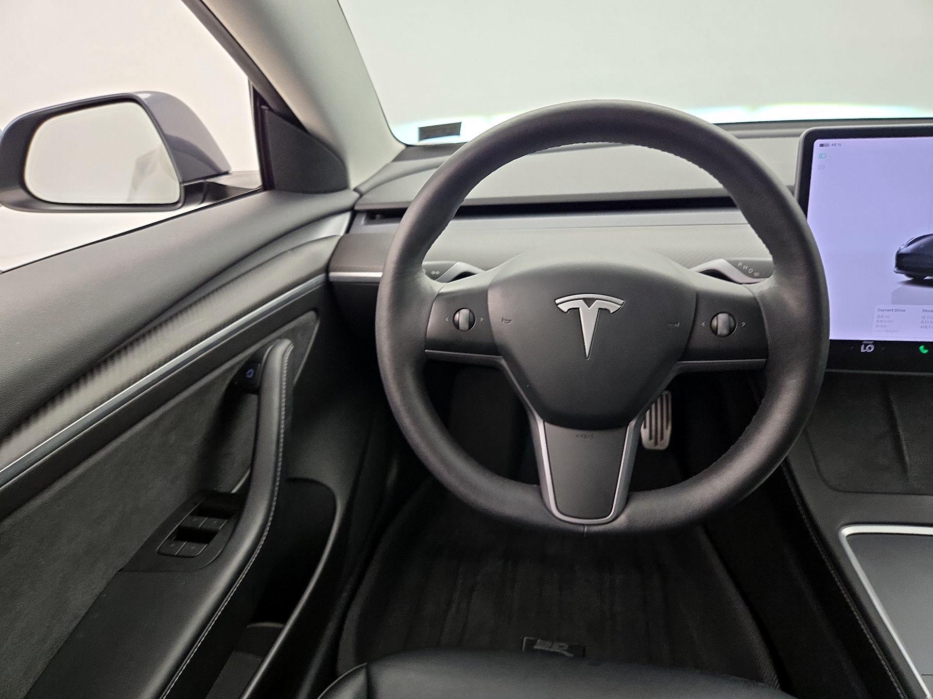 Thumbnail: 2022 Tesla Model 3 - 10