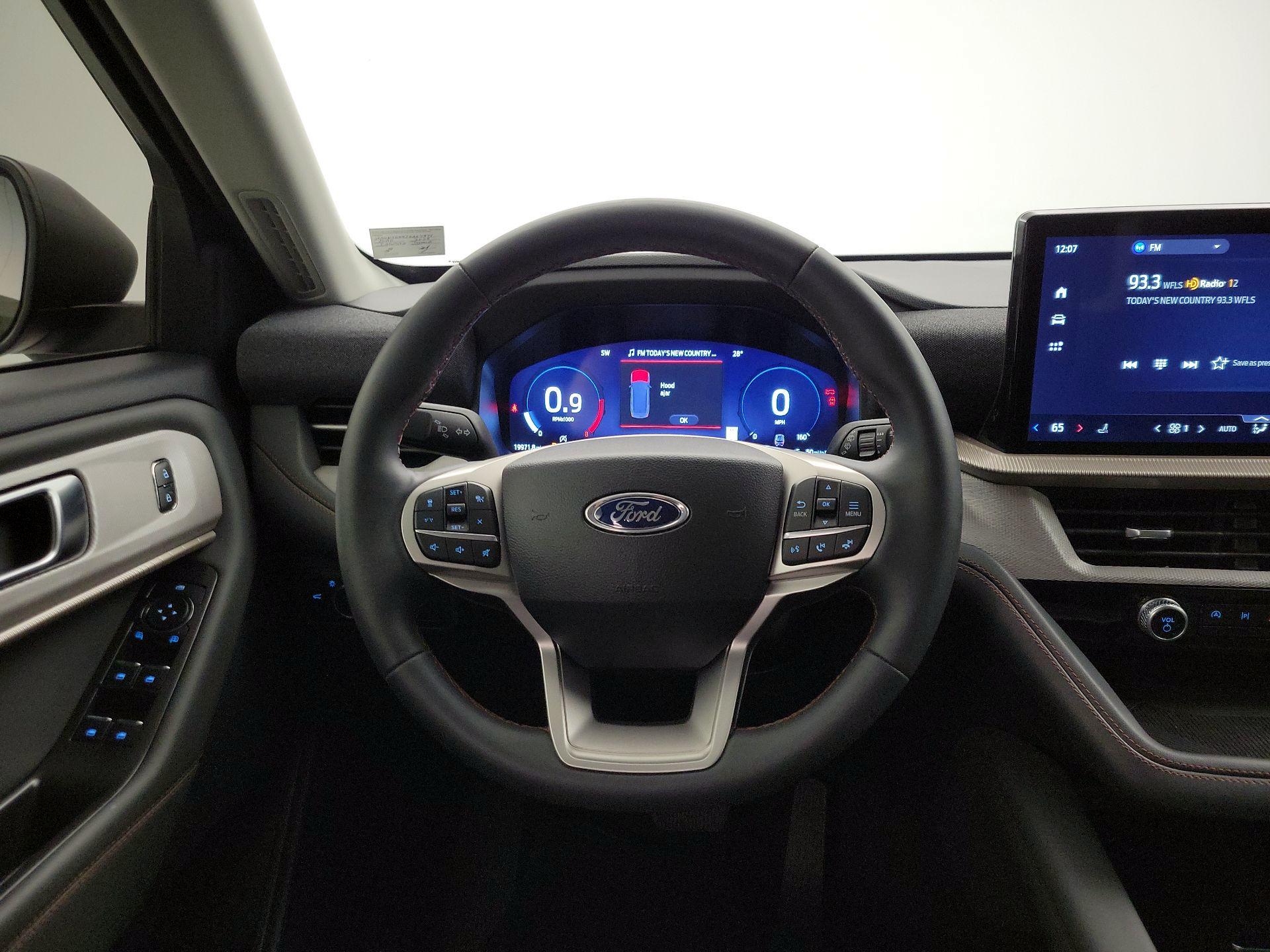 Thumbnail: 2025 Ford Explorer - 10