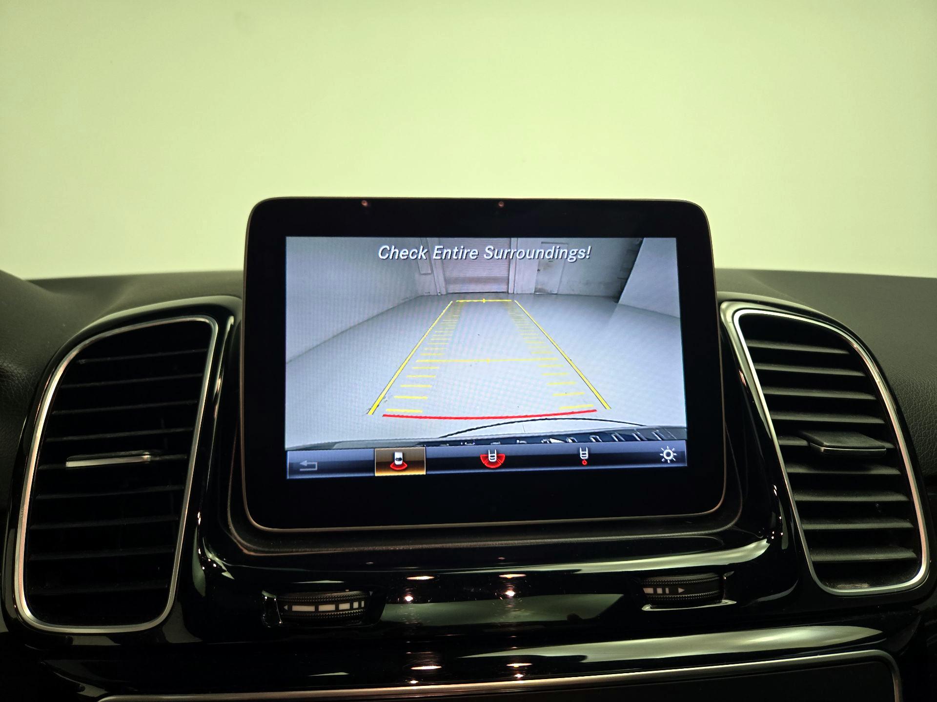 Thumbnail: 2018 Mercedes-Benz GLE - 14