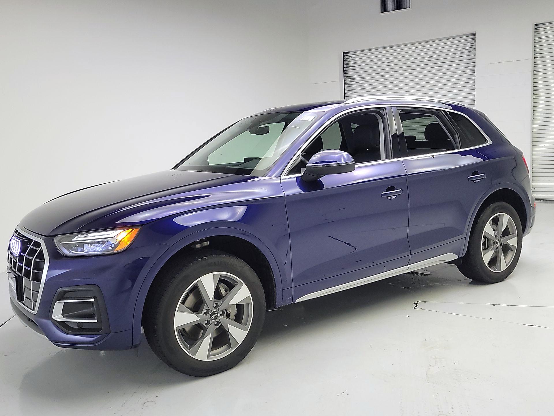 Thumbnail: 2023 Audi Q5 - 3