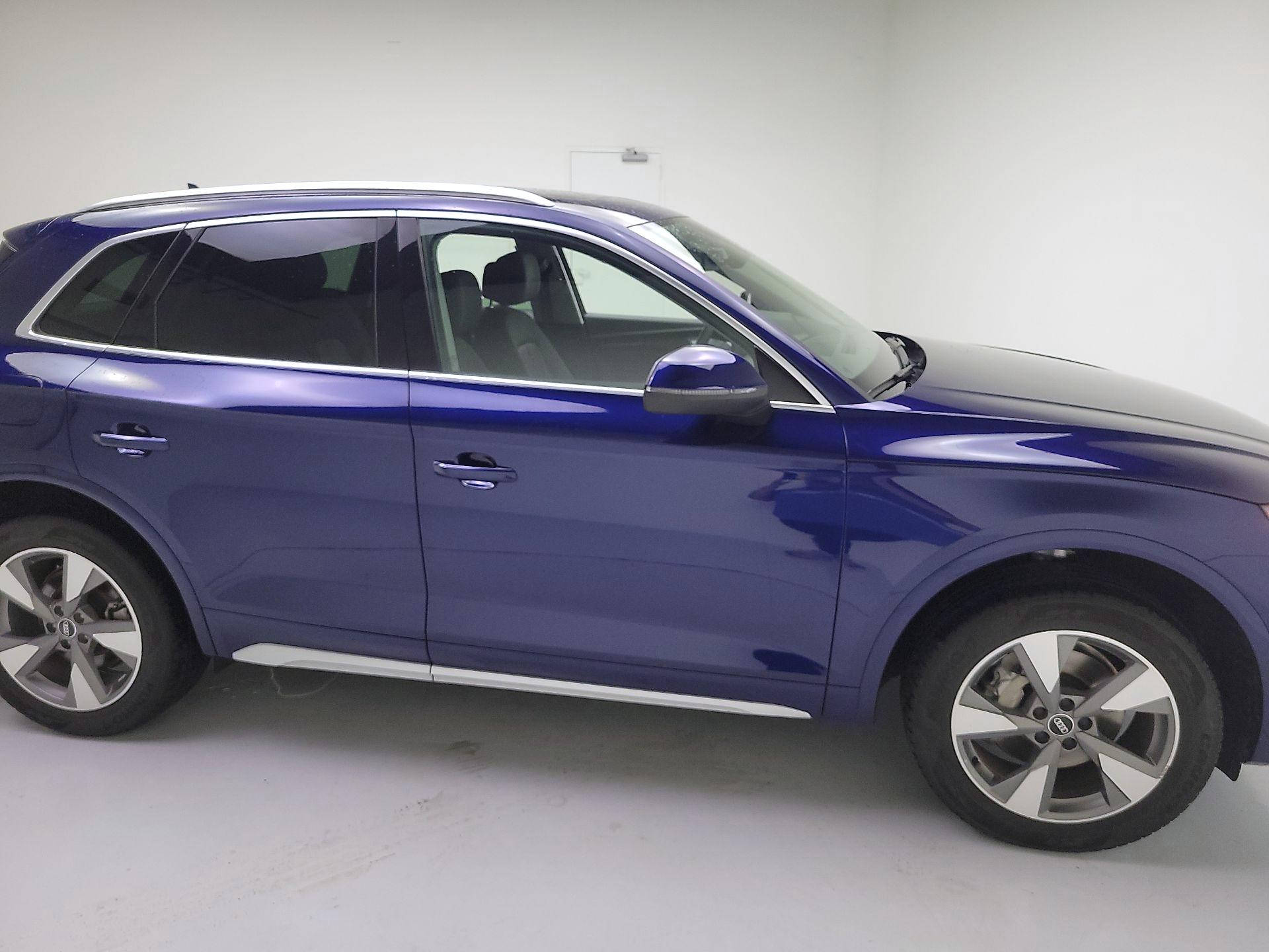 Thumbnail: 2023 Audi Q5 - 4