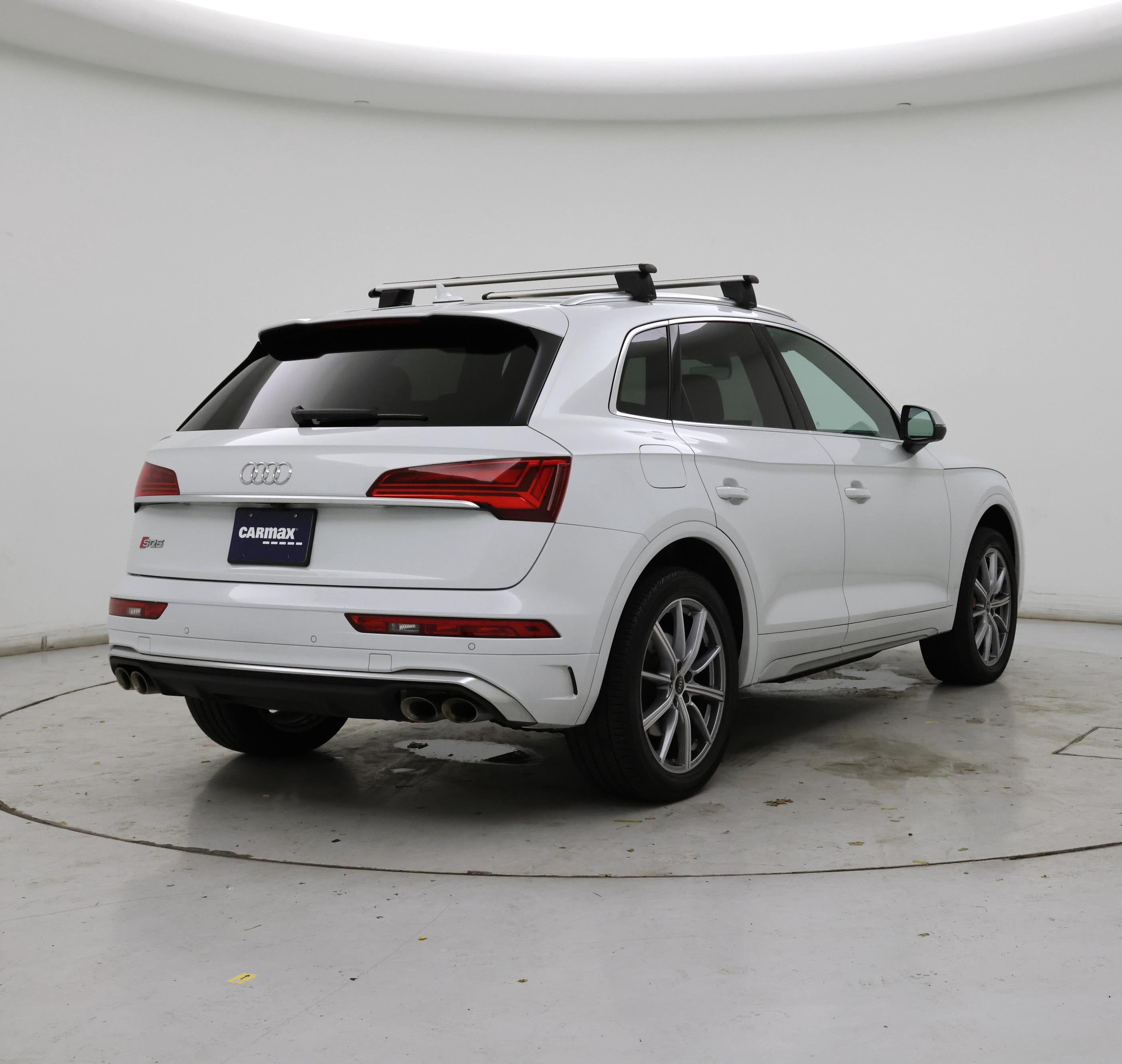 Thumbnail: 2022 Audi SQ5 - 8