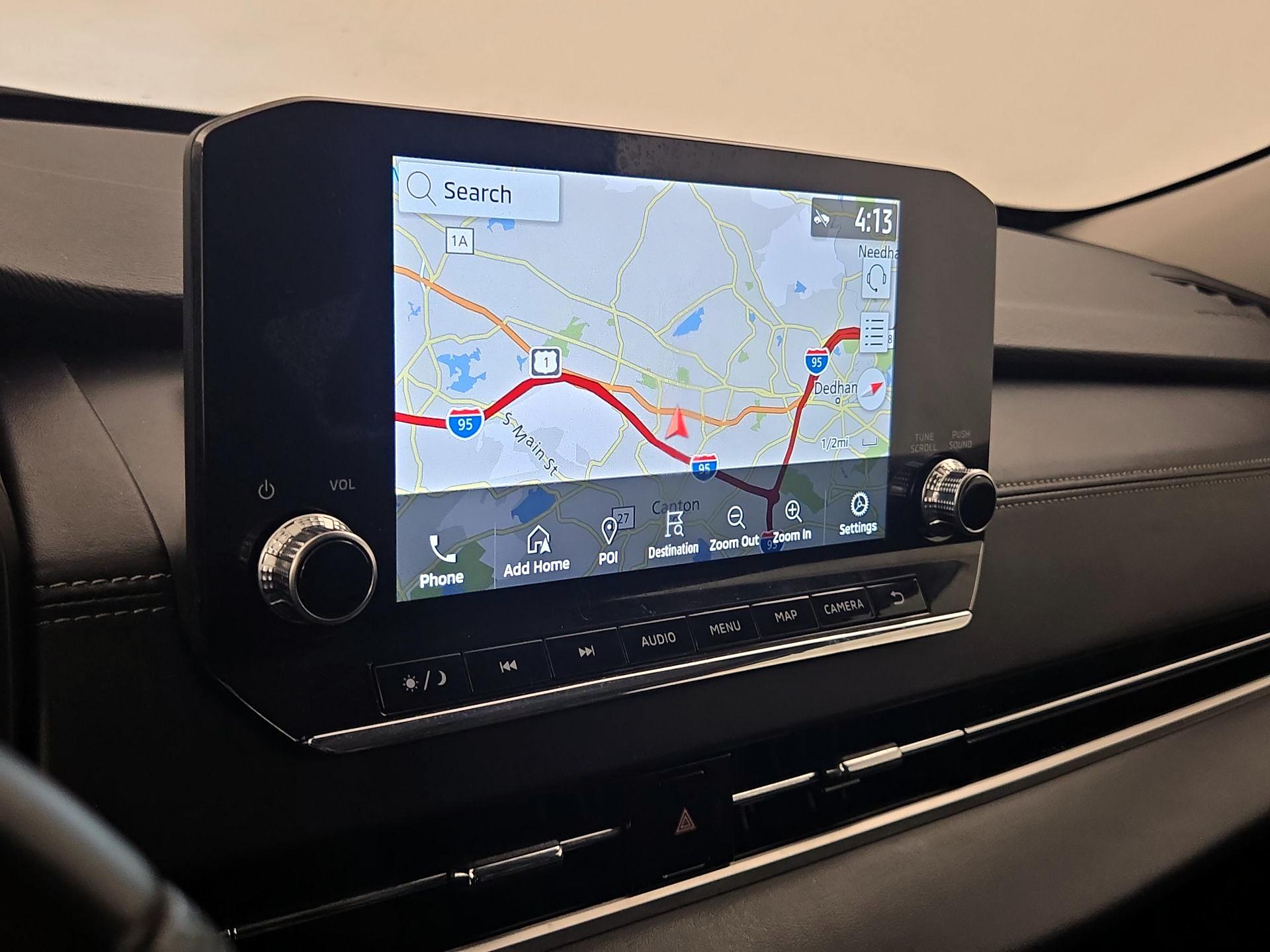 Thumbnail: 2024 Mitsubishi Outlander - 14