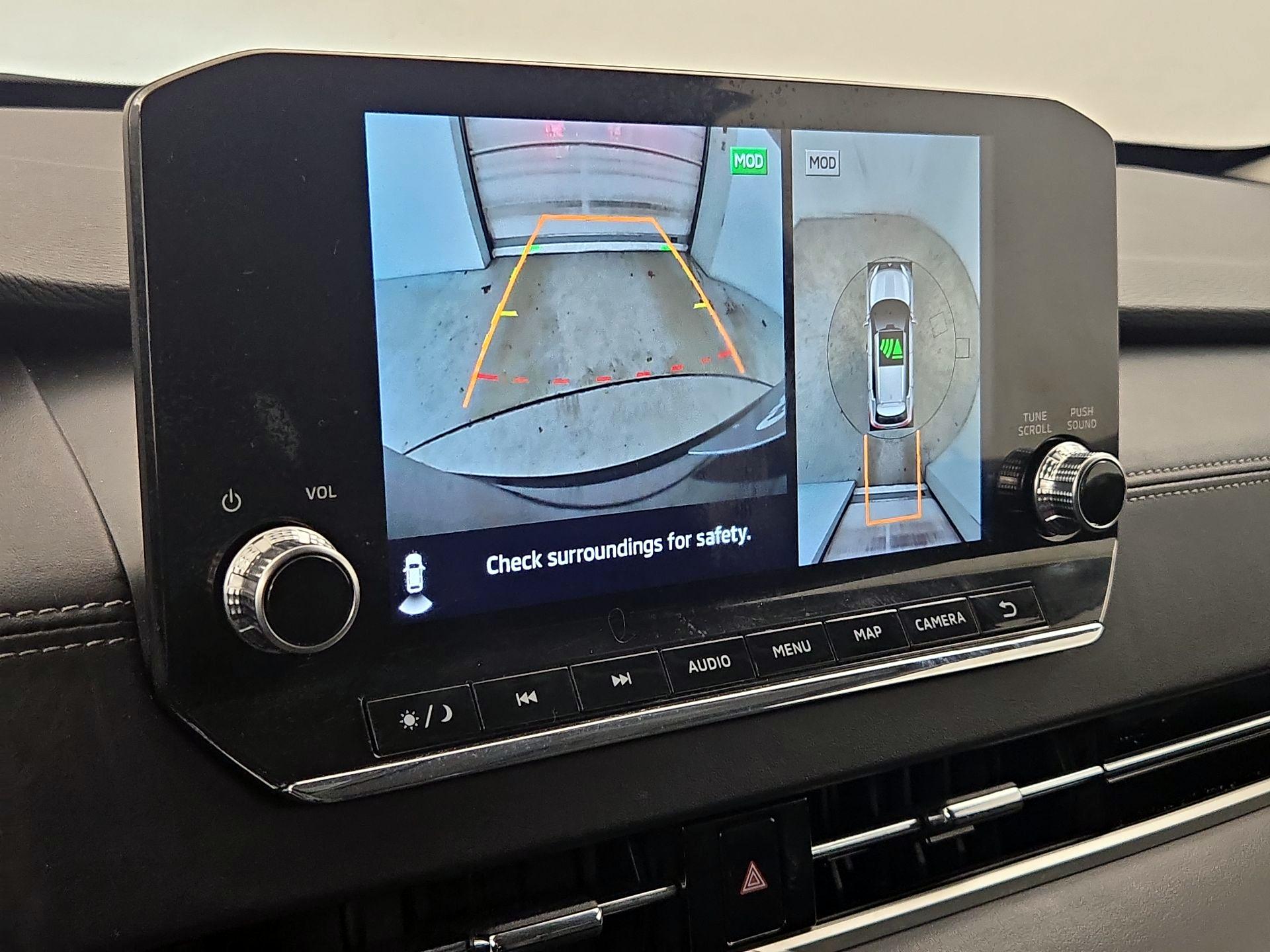 Thumbnail: 2024 Mitsubishi Outlander - 15