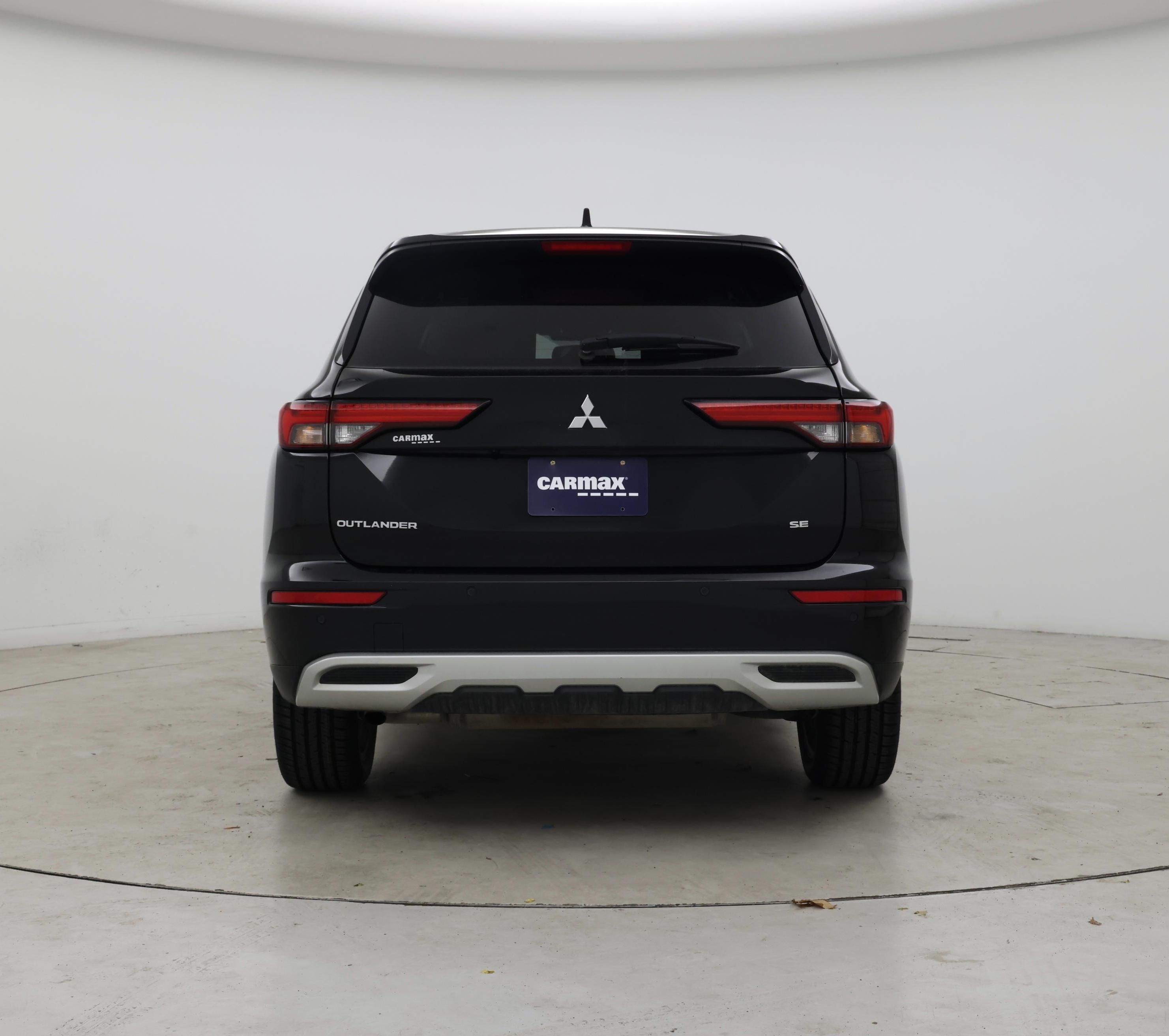 Thumbnail: 2024 Mitsubishi Outlander - 6