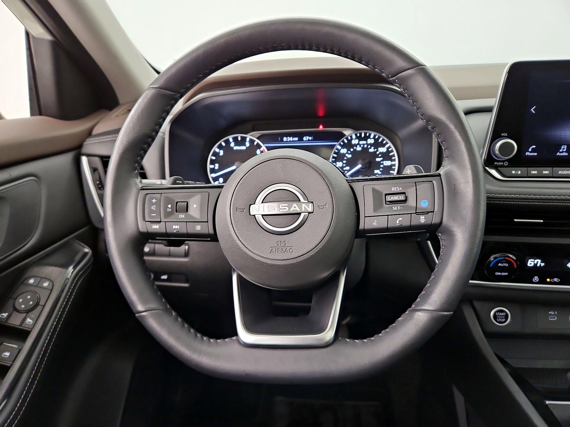 Thumbnail: 2023 Nissan Rogue - 10