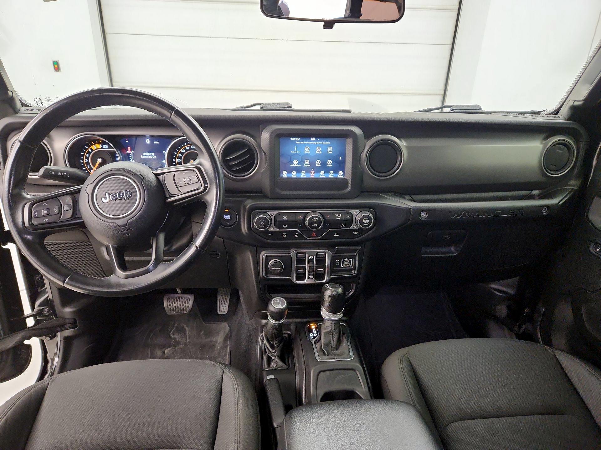 Thumbnail: 2022 Jeep Wrangler - 9