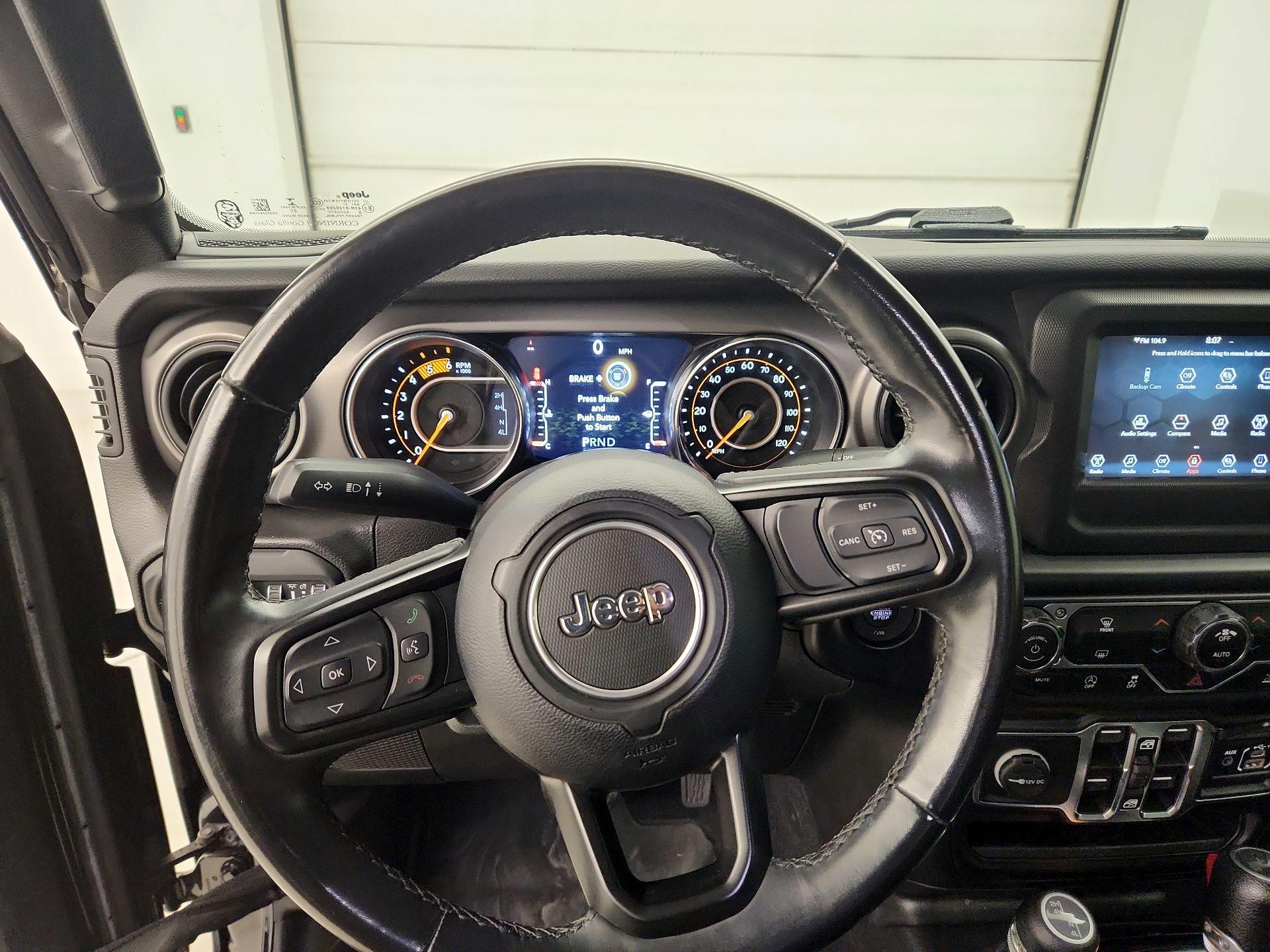 Thumbnail: 2022 Jeep Wrangler - 10