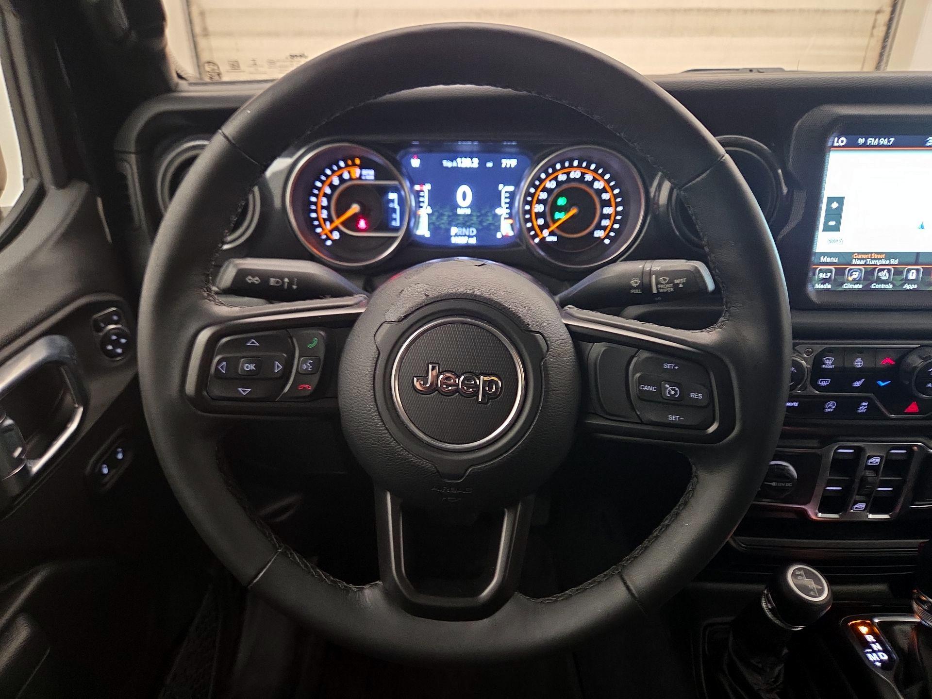Thumbnail: 2022 Jeep Gladiator - 10
