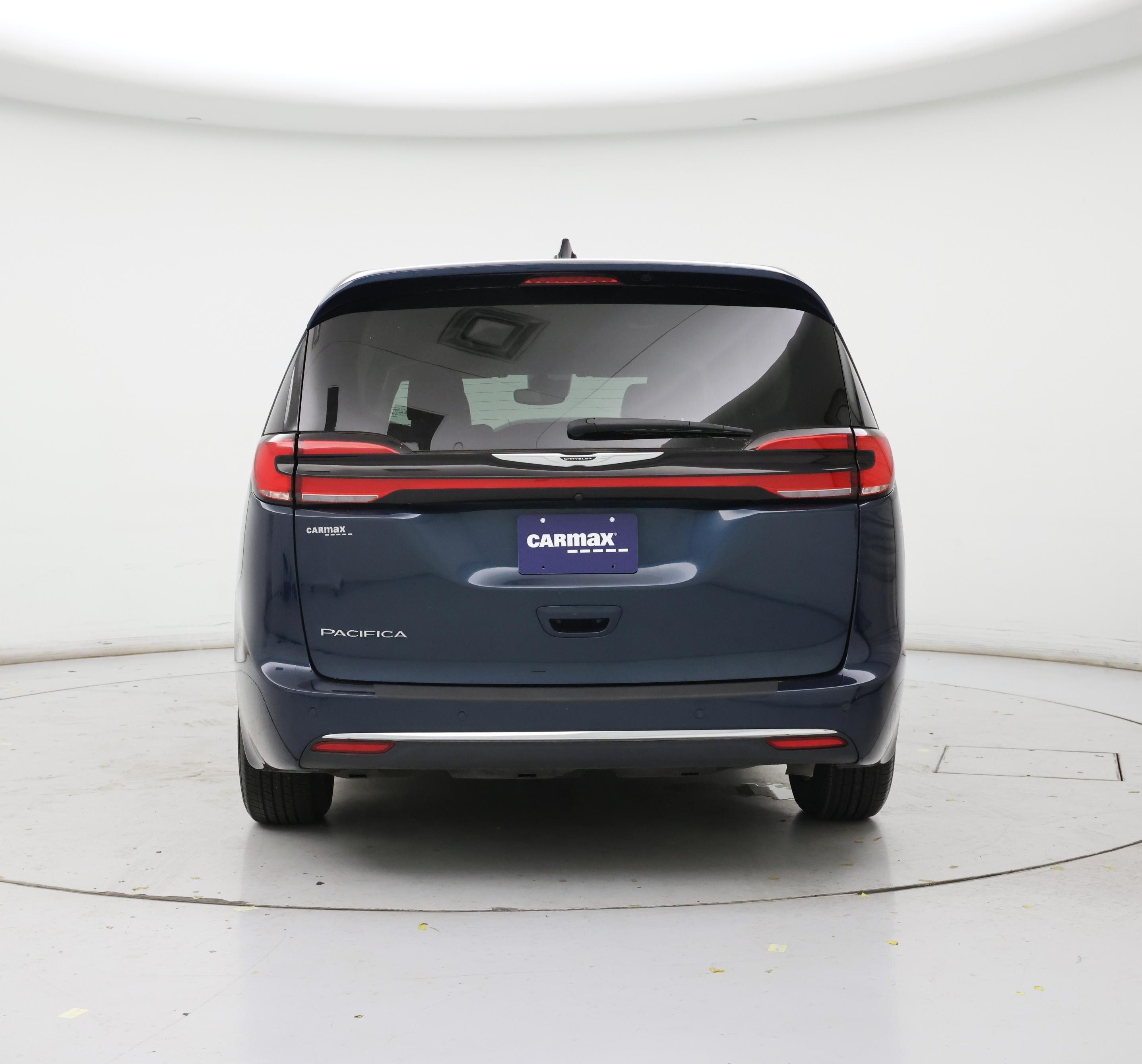 Thumbnail: 2023 Chrysler Pacifica - 6