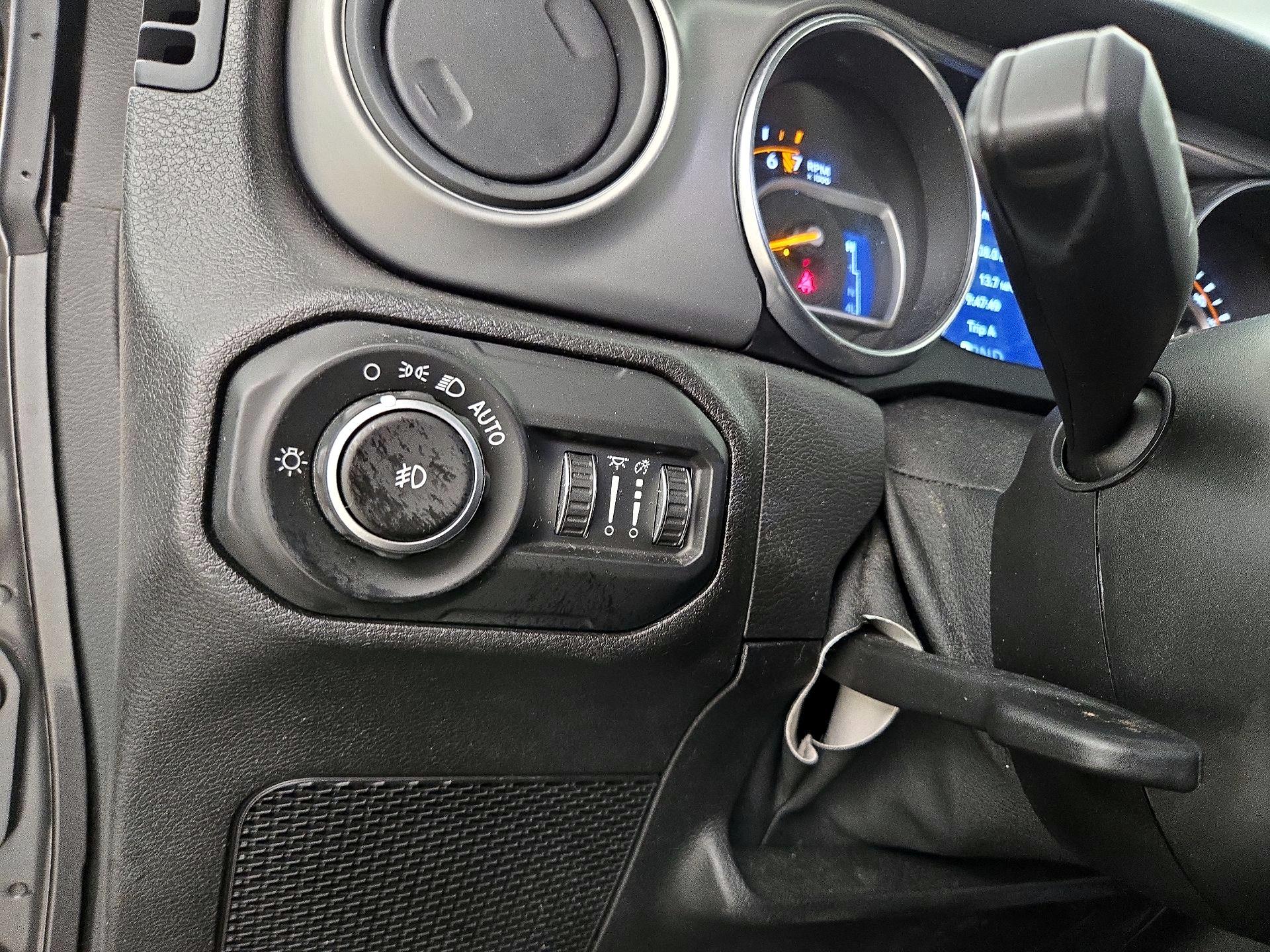 Thumbnail: 2021 Jeep Wrangler - 13