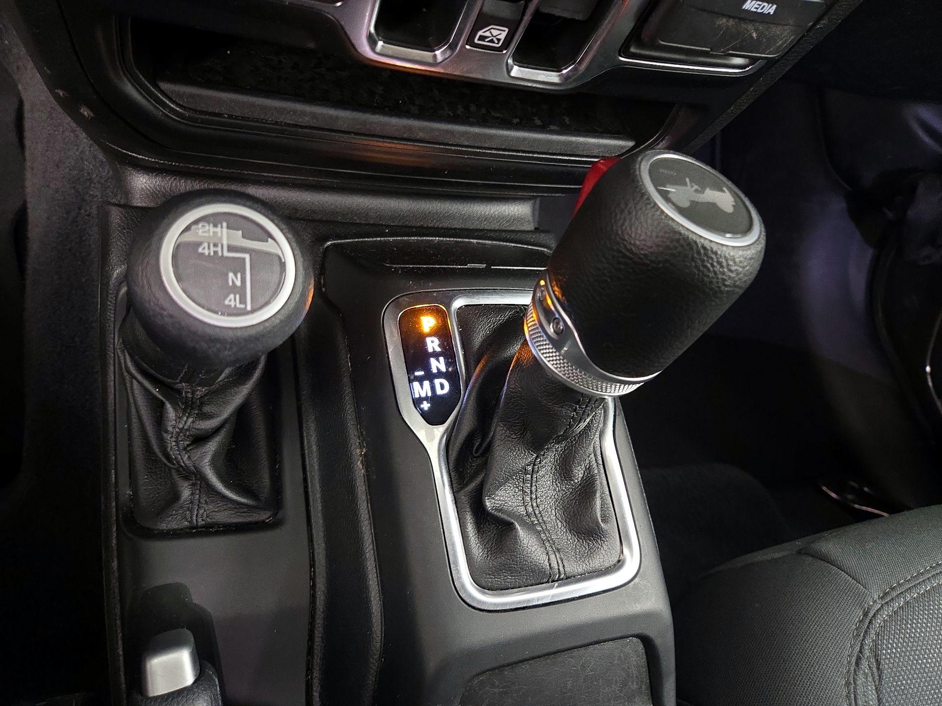Thumbnail: 2021 Jeep Wrangler - 16
