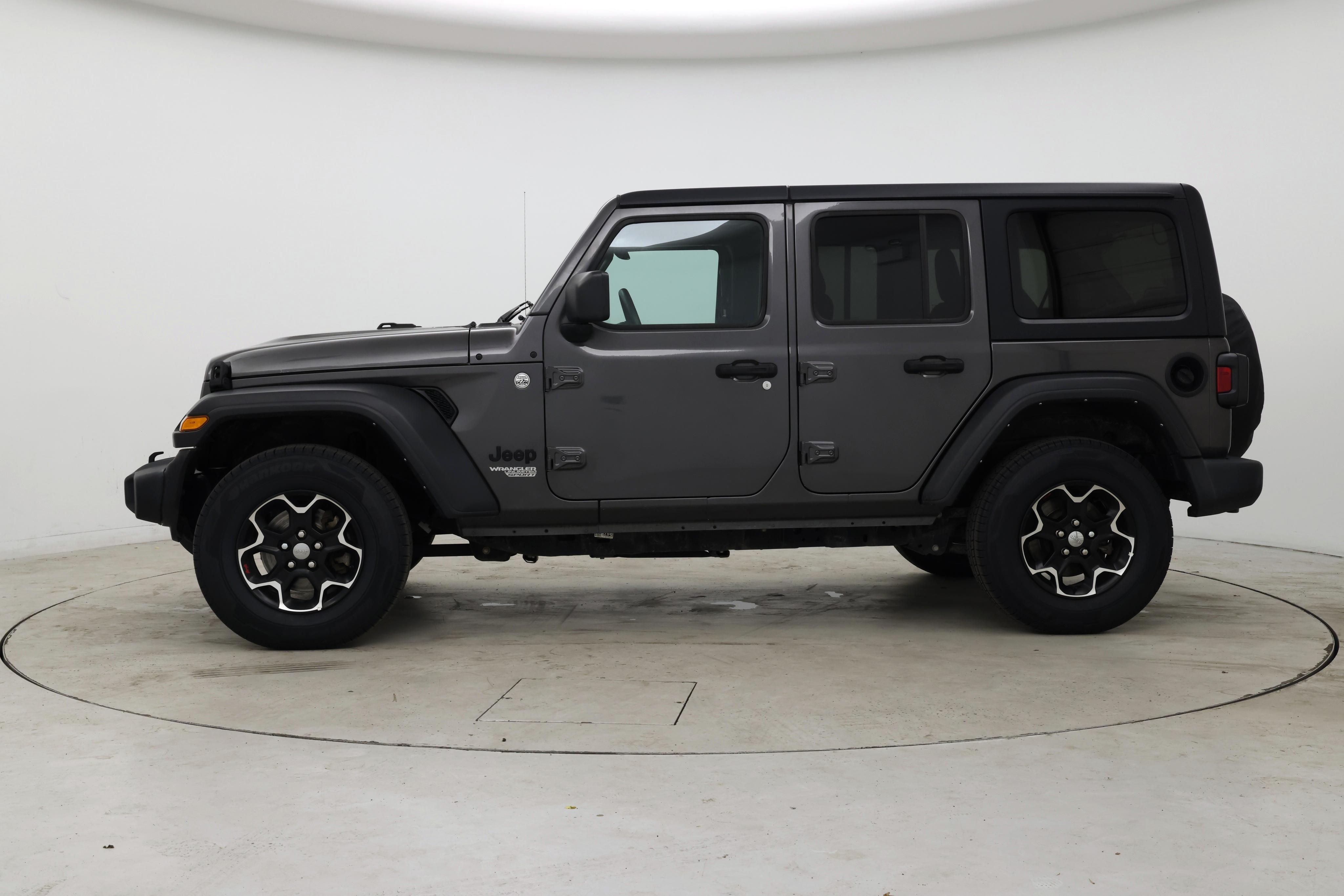 Thumbnail: 2021 Jeep Wrangler - 3