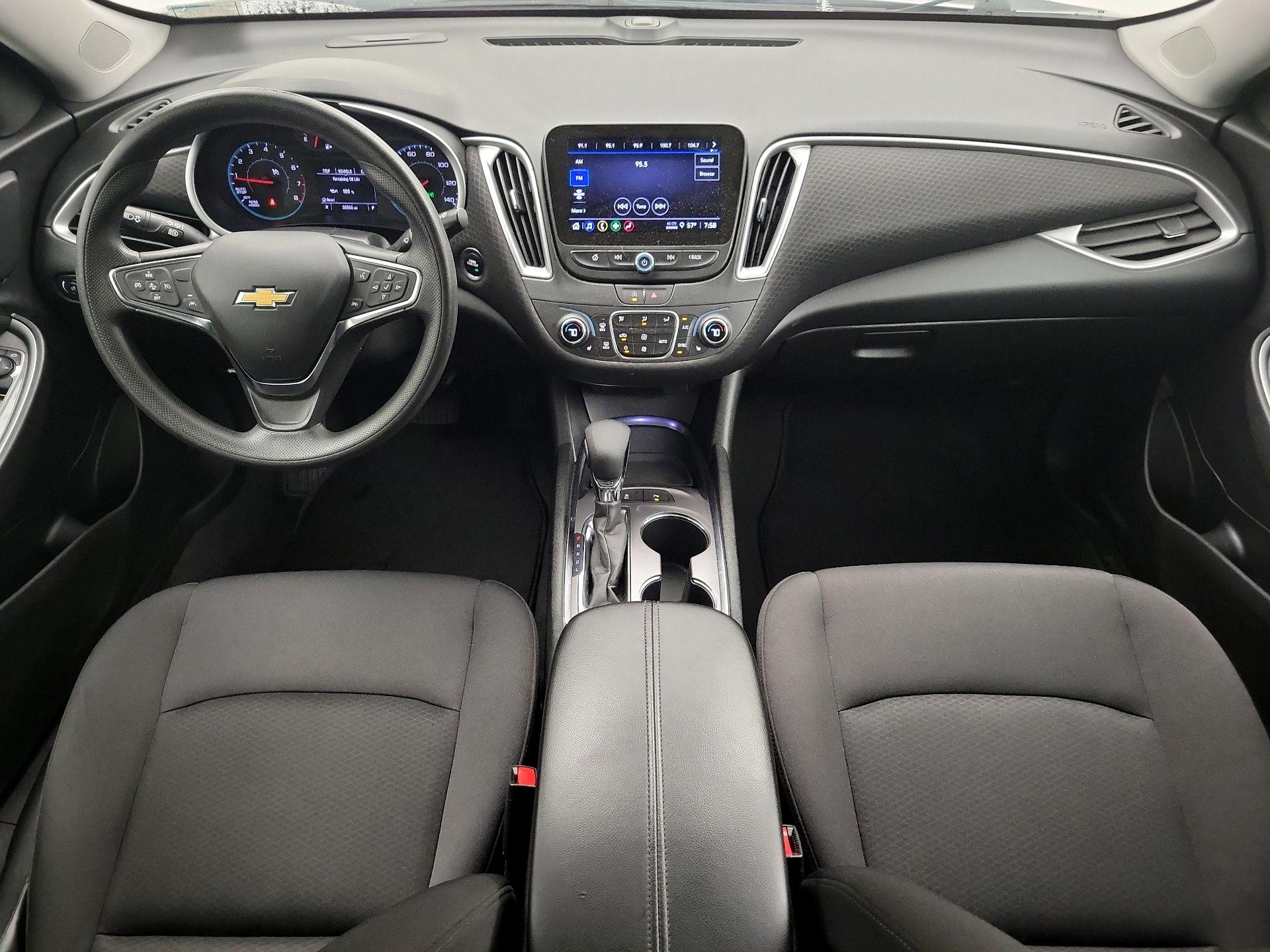 Thumbnail: 2024 Chevrolet Malibu - 9