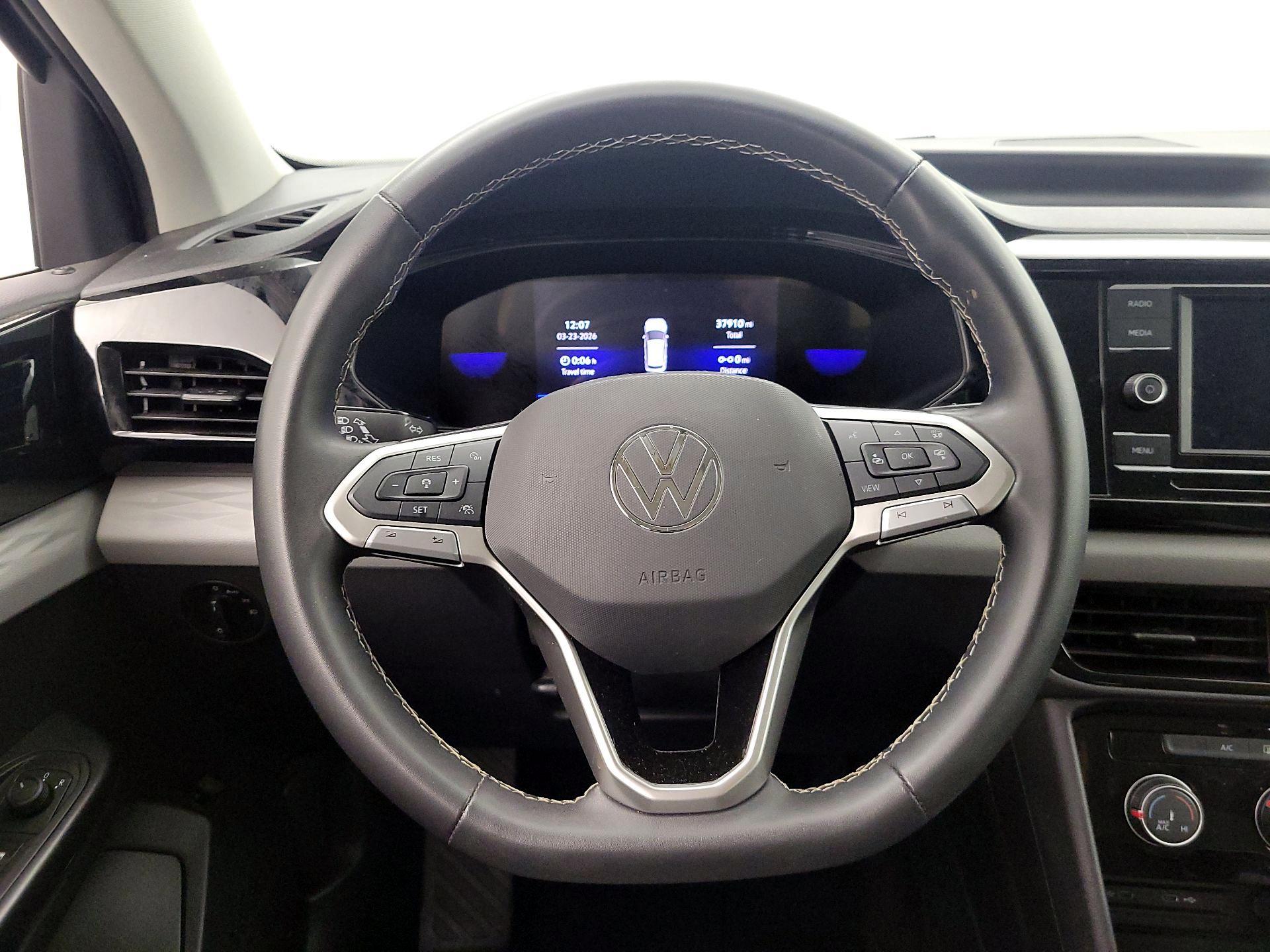 Thumbnail: 2024 Volkswagen Taos - 10