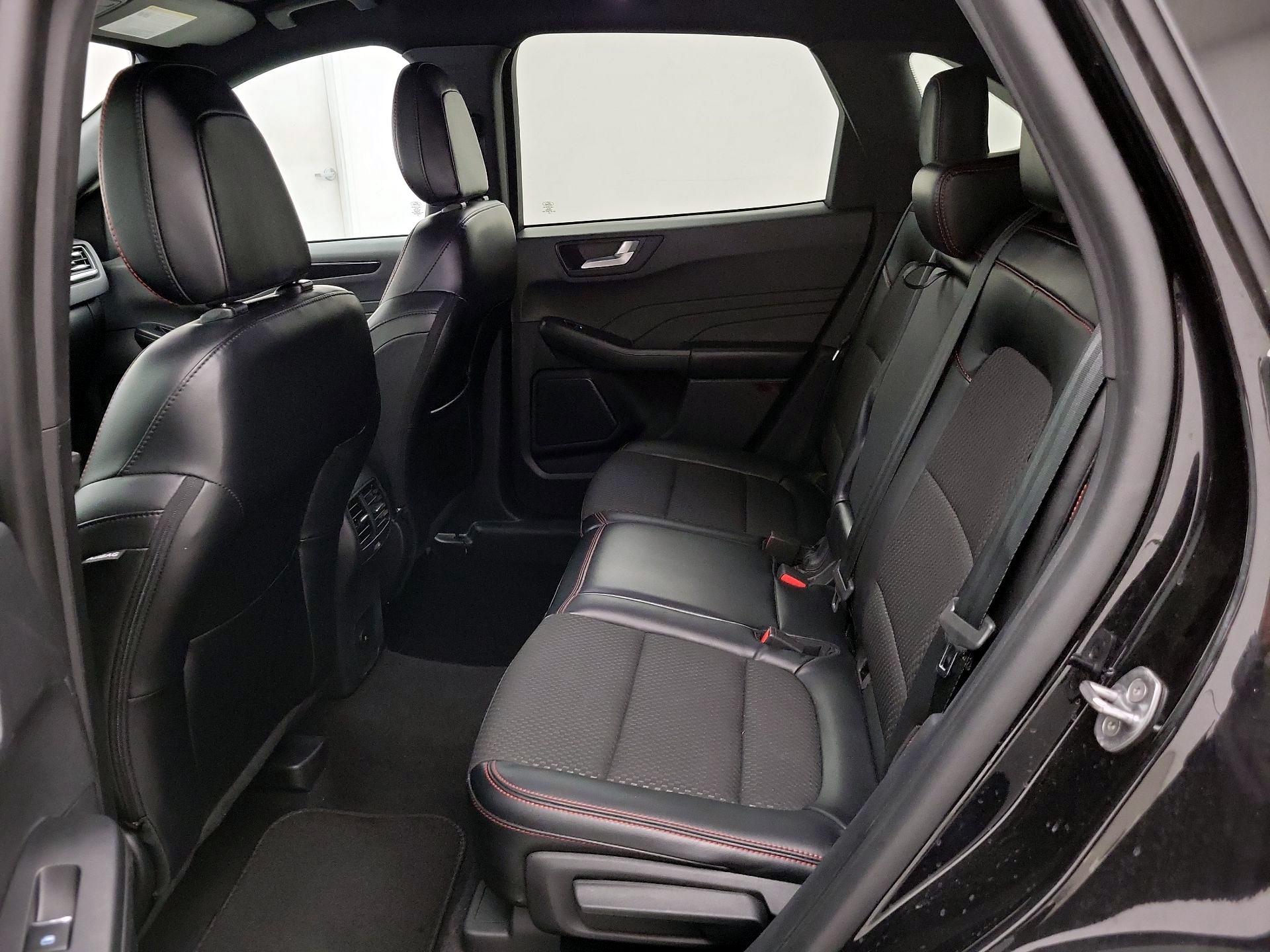 Thumbnail: 2023 Ford Escape - 19