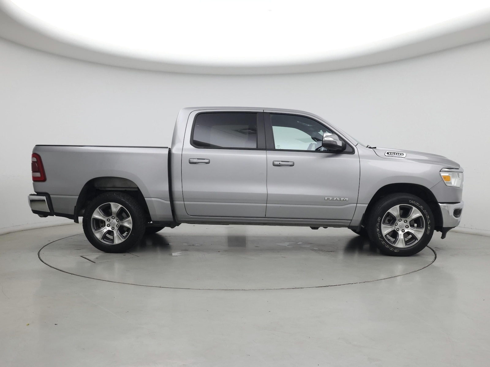 2024 RAM Ram 1500 Pickup Laramie - Photo 8