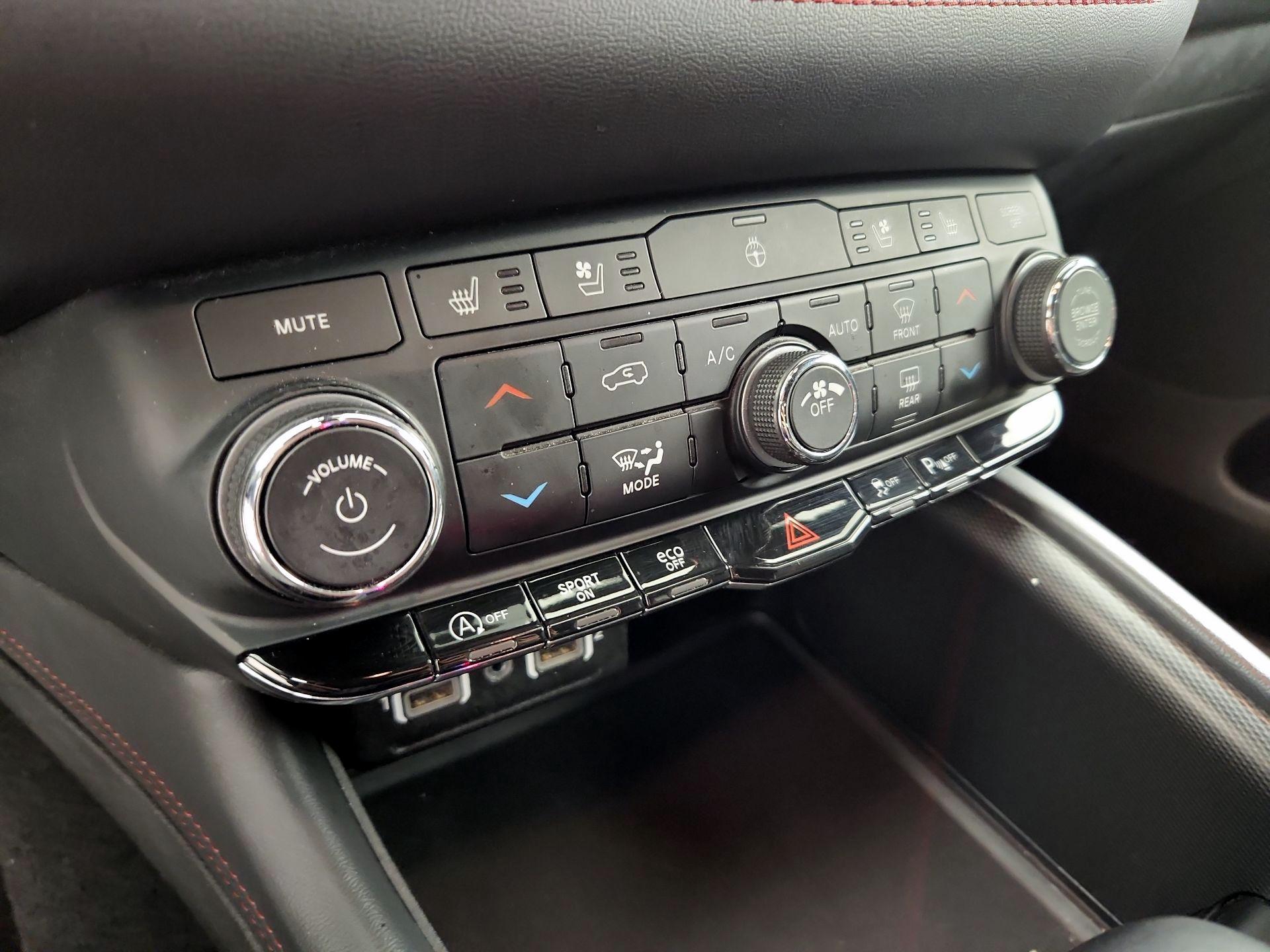 Thumbnail: 2024 Dodge Durango - 17