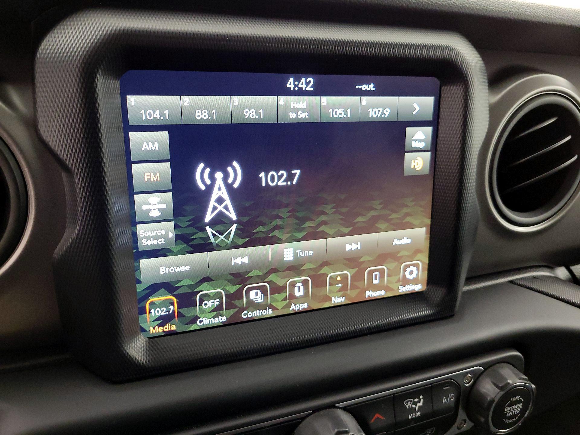 Thumbnail: 2023 Jeep Wrangler - 16