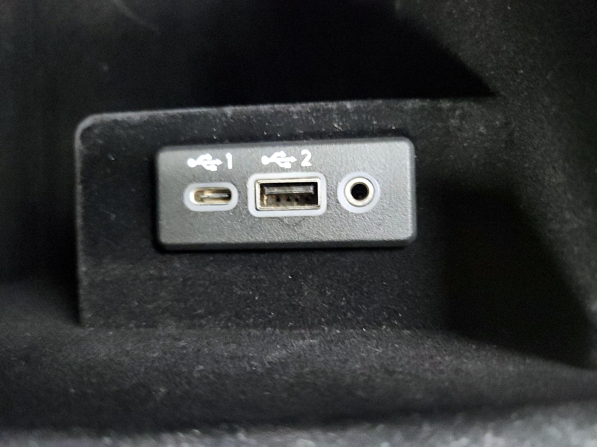 Thumbnail: 2022 INFINITI  - 19