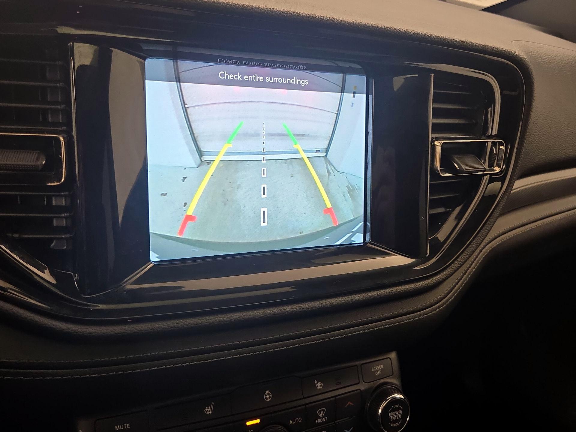 Thumbnail: 2022 Dodge Durango - 14