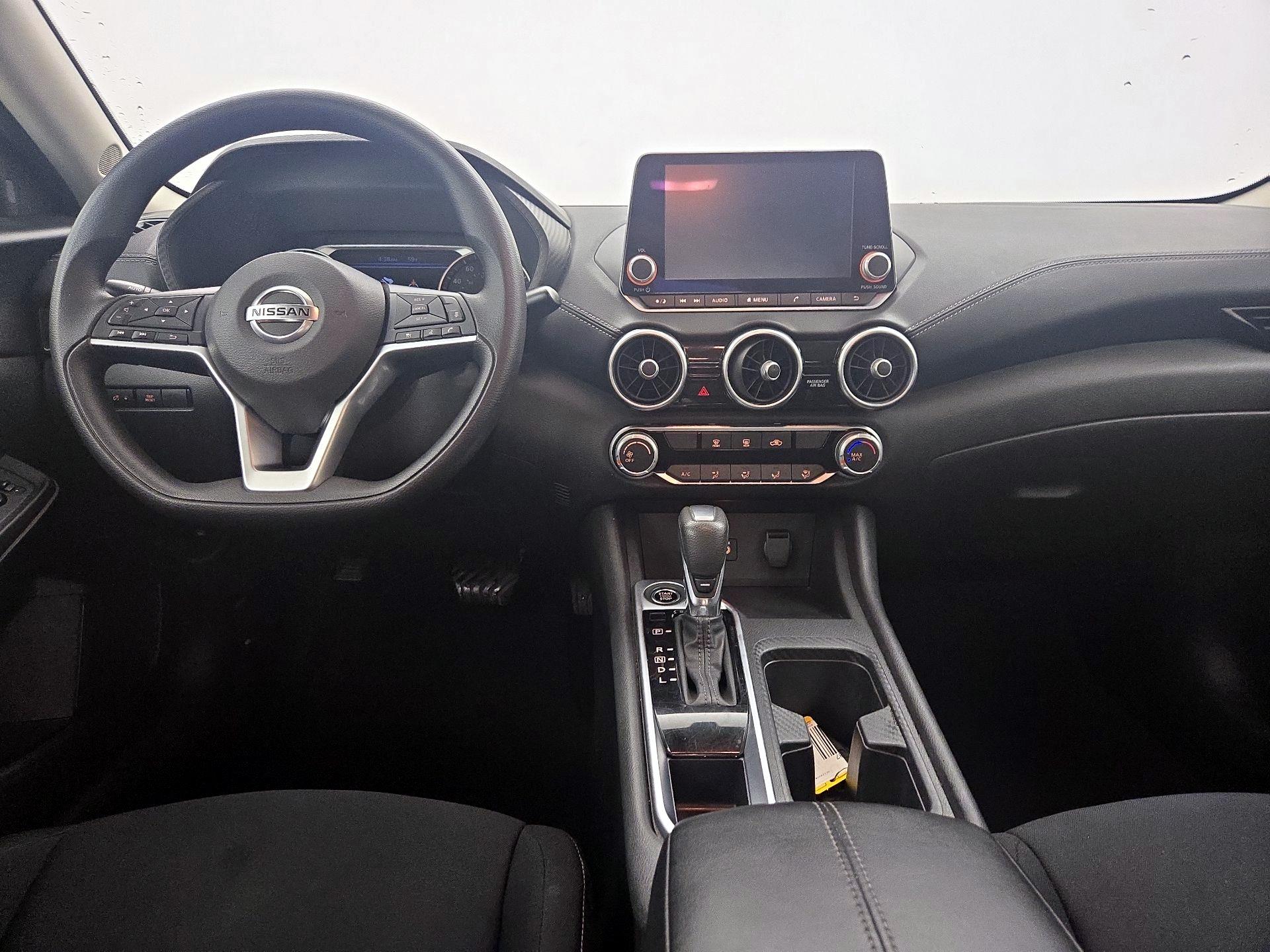 Thumbnail: 2023 Nissan Sentra - 9