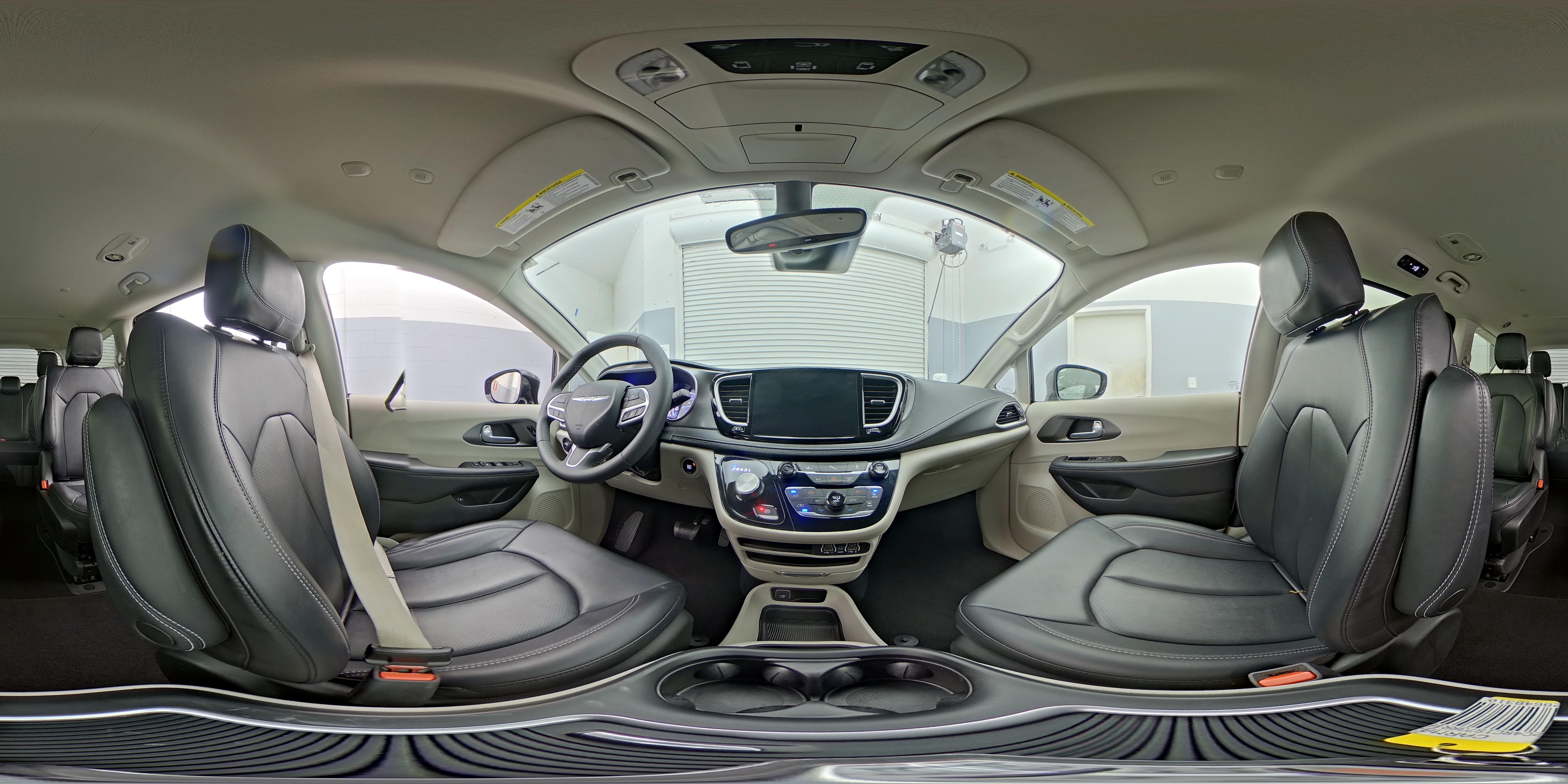 2024 Chrysler Pacifica PHEV Select - Photo 25