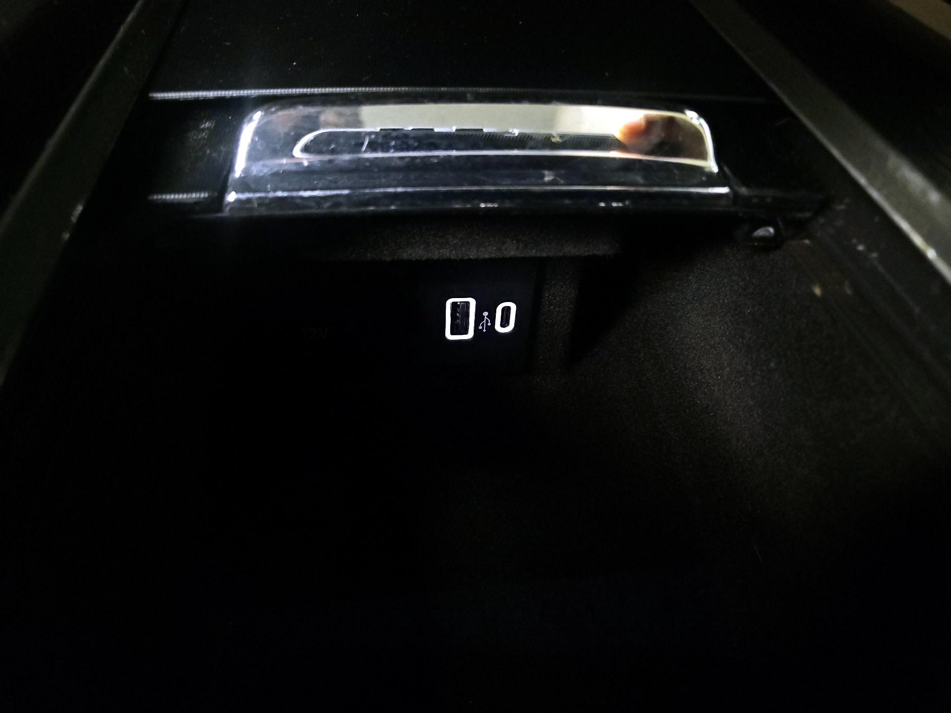 Thumbnail: 2022 Lincoln Corsair - 19