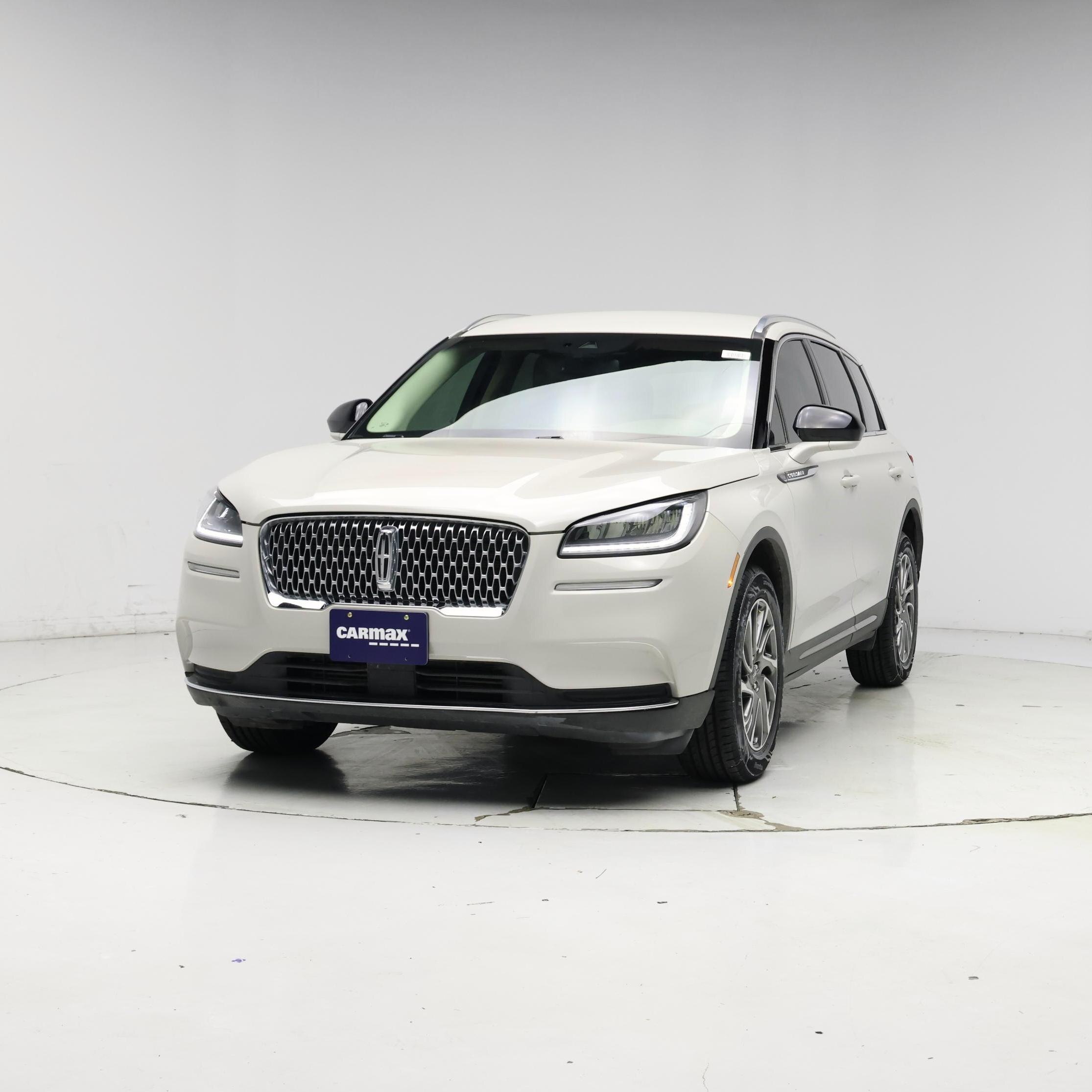 Thumbnail: 2022 Lincoln Corsair - 4