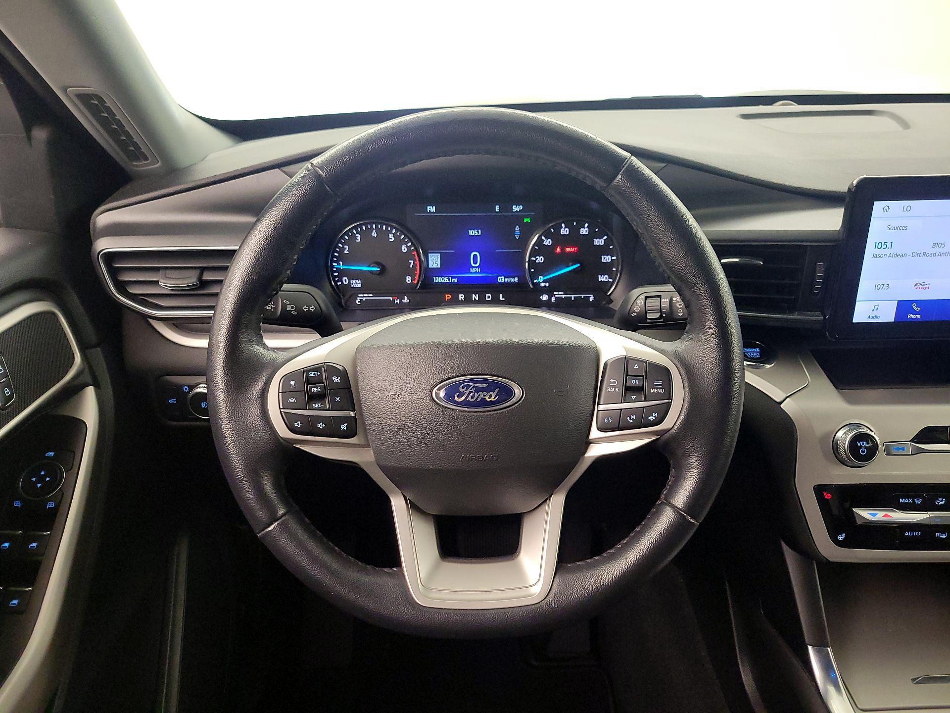 Thumbnail: 2022 Ford Explorer - 10