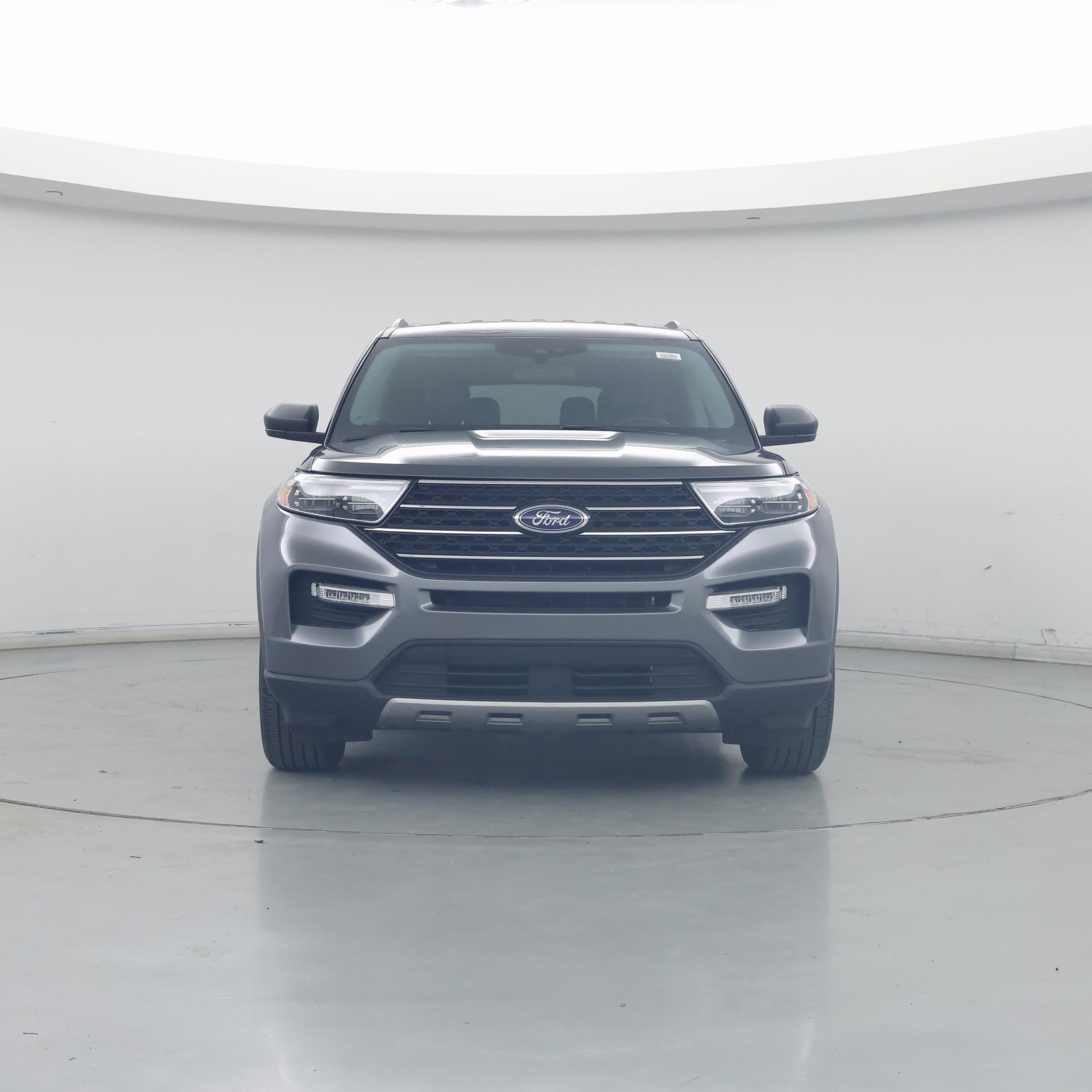Thumbnail: 2022 Ford Explorer - 5