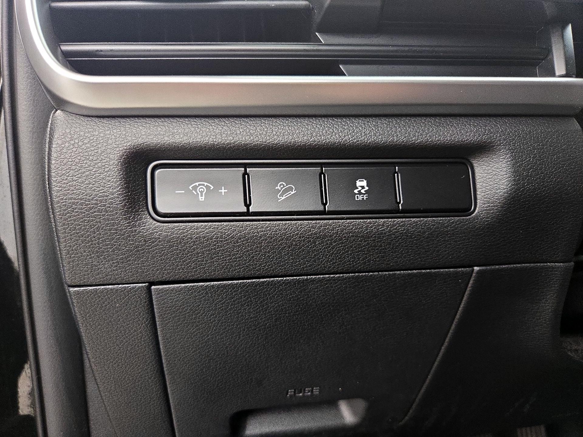 Thumbnail: 2023 Kia Telluride - 13