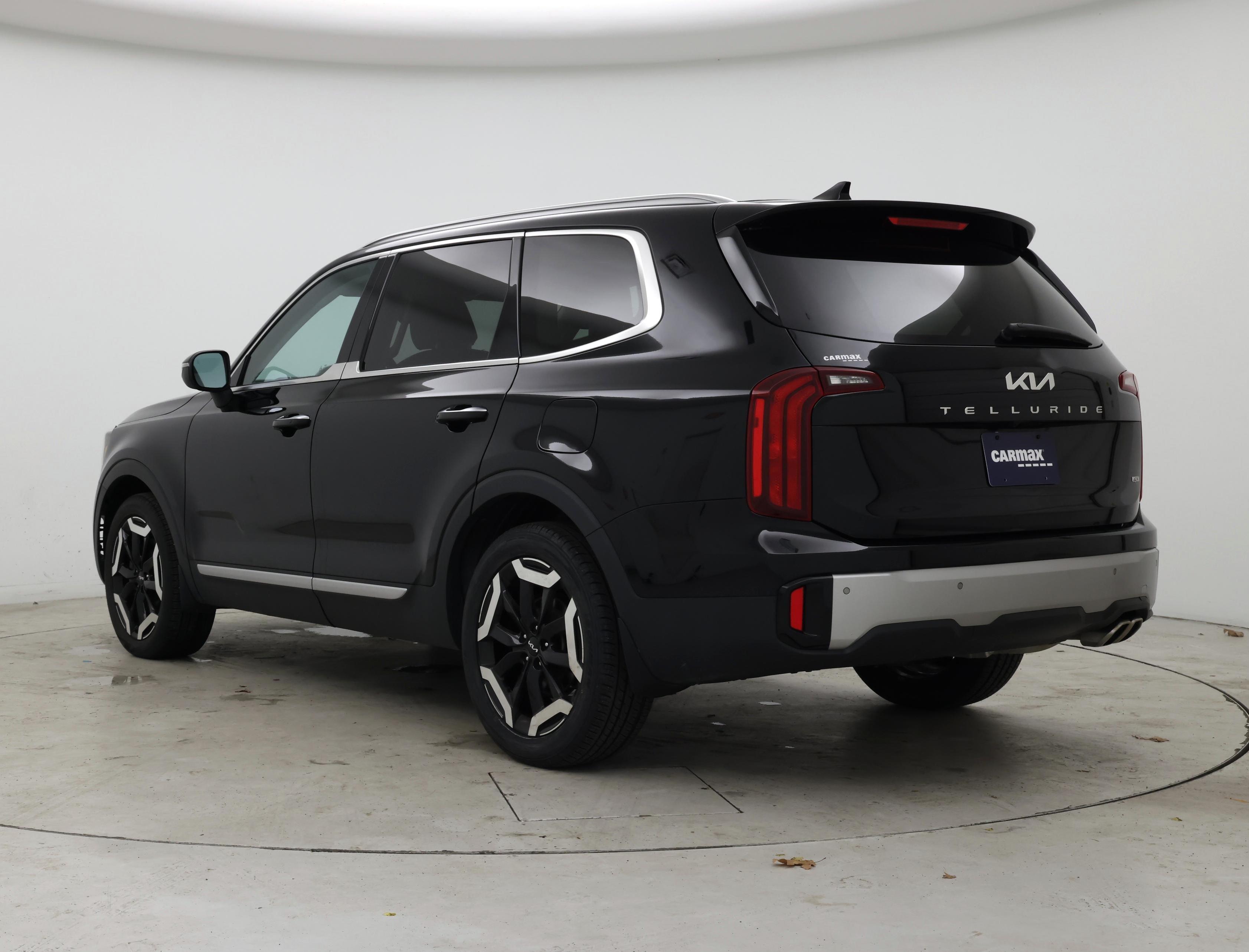 Thumbnail: 2023 Kia Telluride - 2