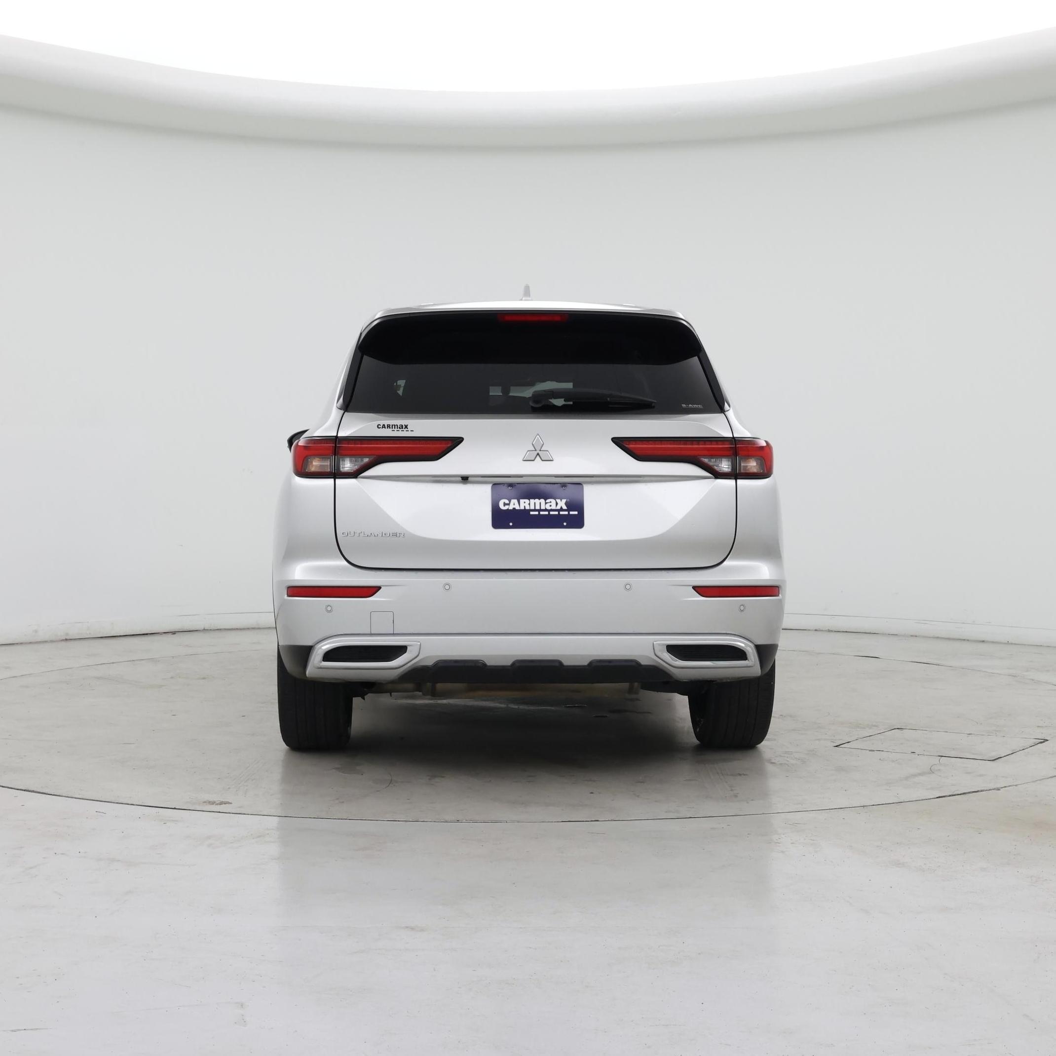 Thumbnail: 2022 Mitsubishi Outlander - 6