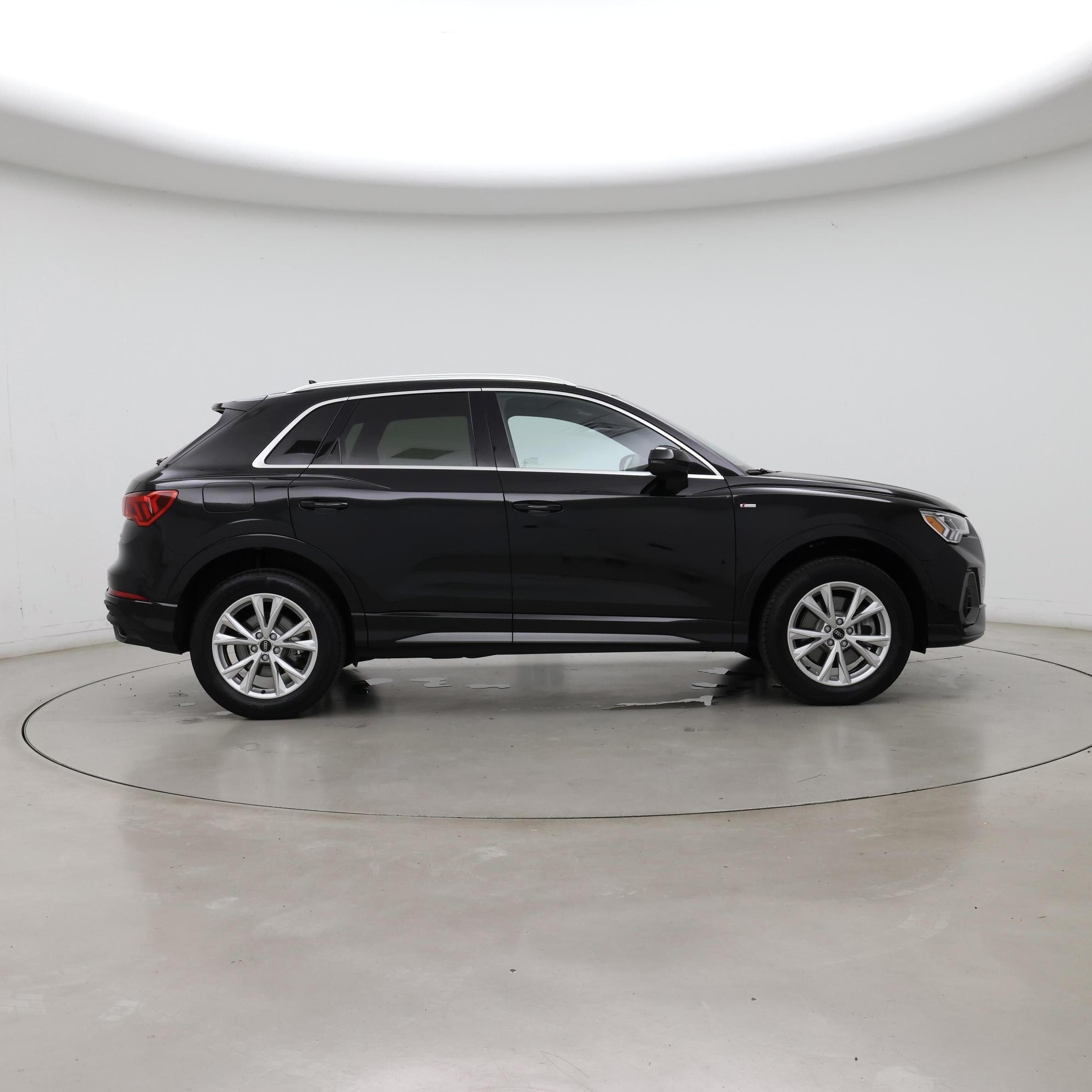 Thumbnail: 2025 Audi Q3 - 7