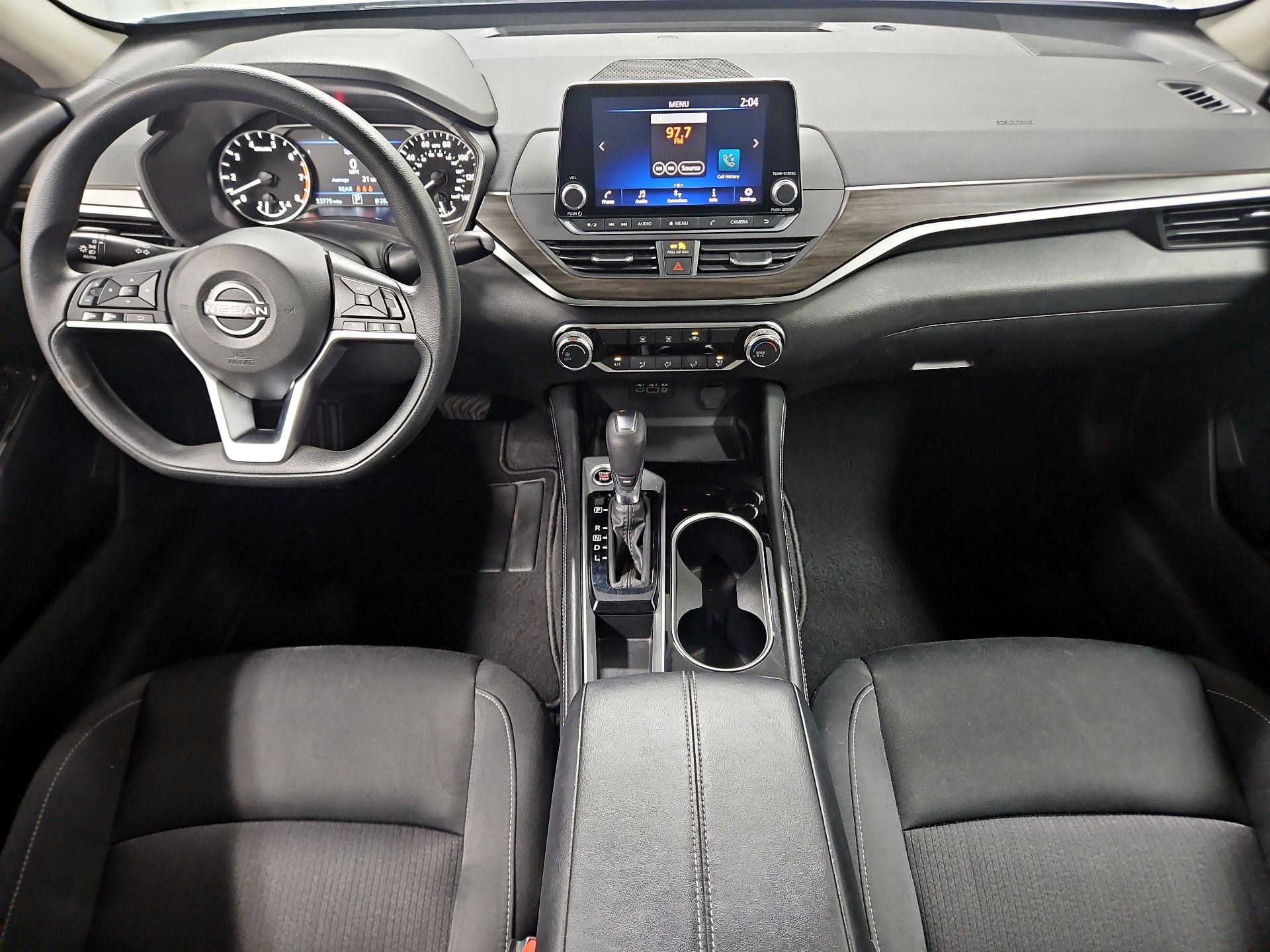 Thumbnail: 2023 Nissan Altima - 9