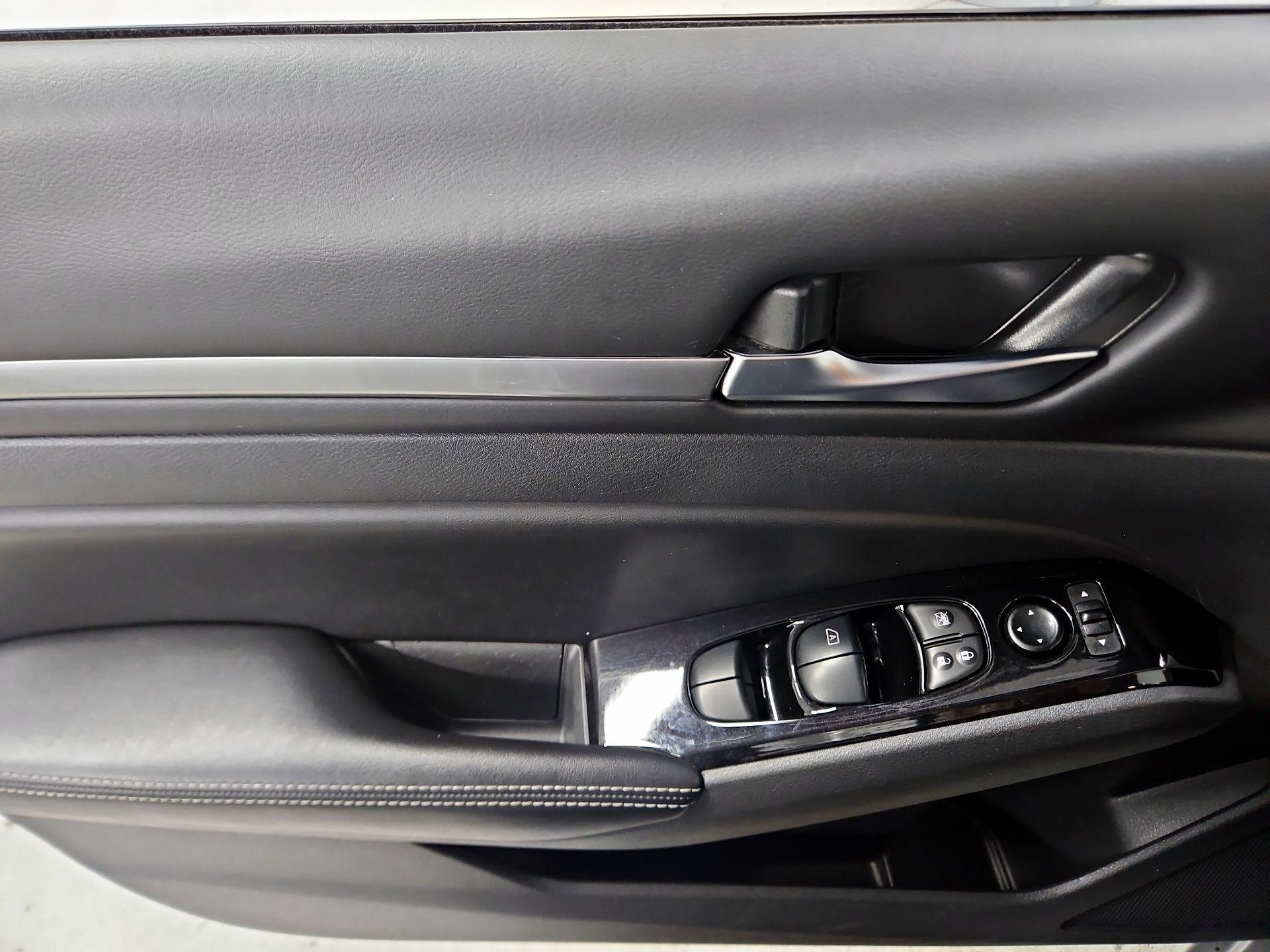 Thumbnail: 2023 Nissan Altima - 12