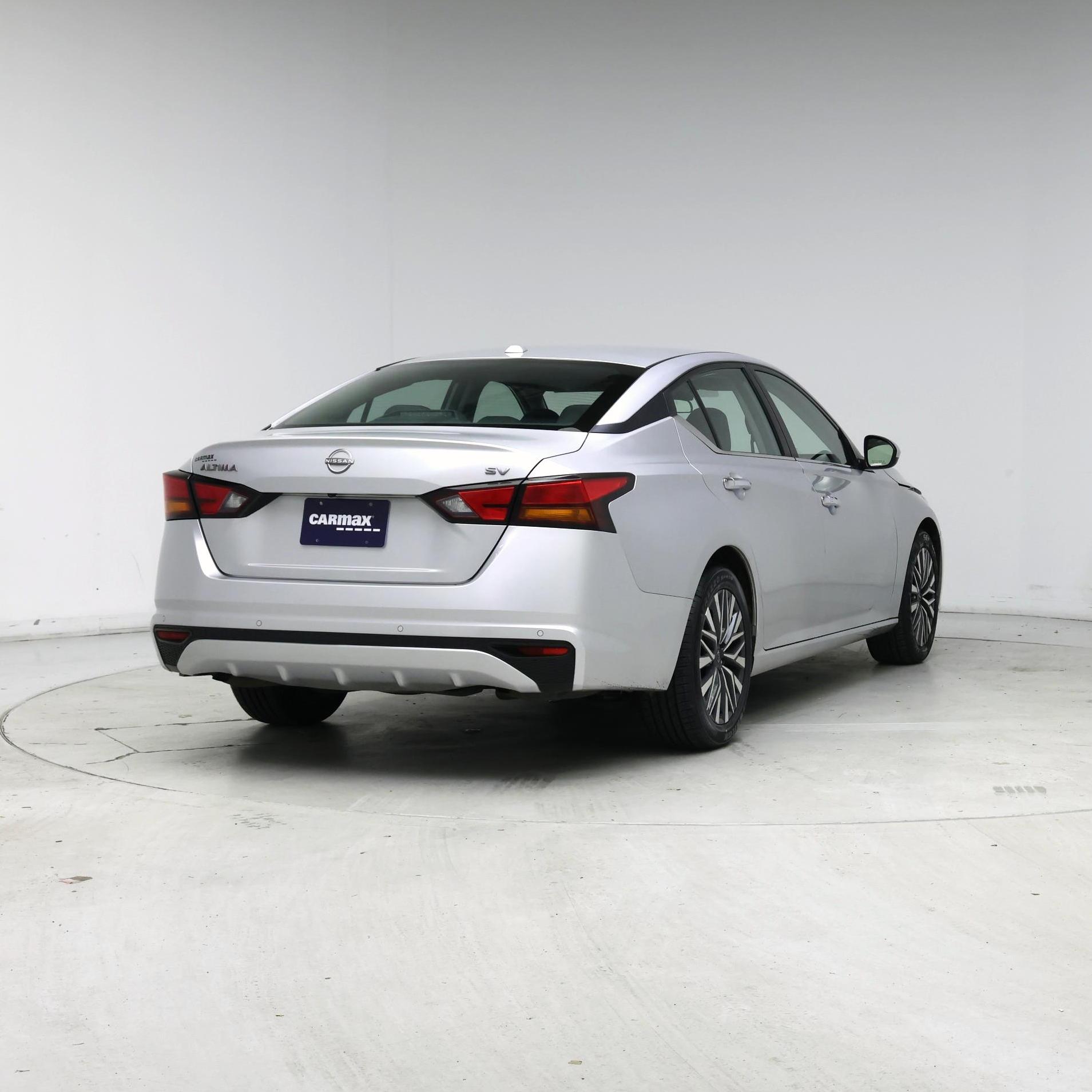 Thumbnail: 2023 Nissan Altima - 8