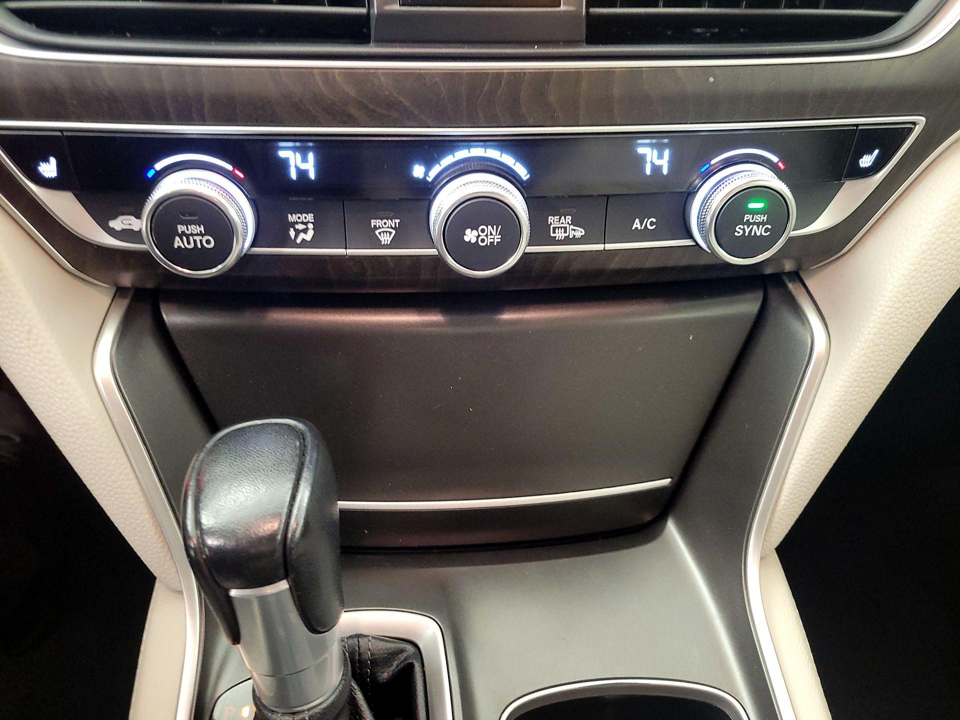 Thumbnail: 2020 Honda Accord - 16