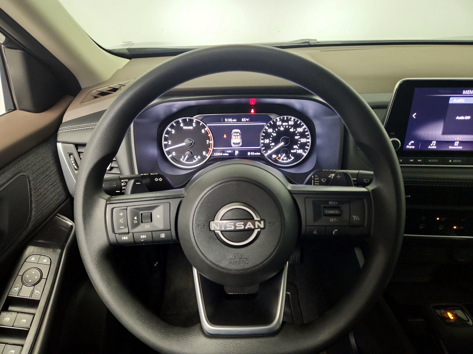 Thumbnail: 2023 Nissan Rogue - 10